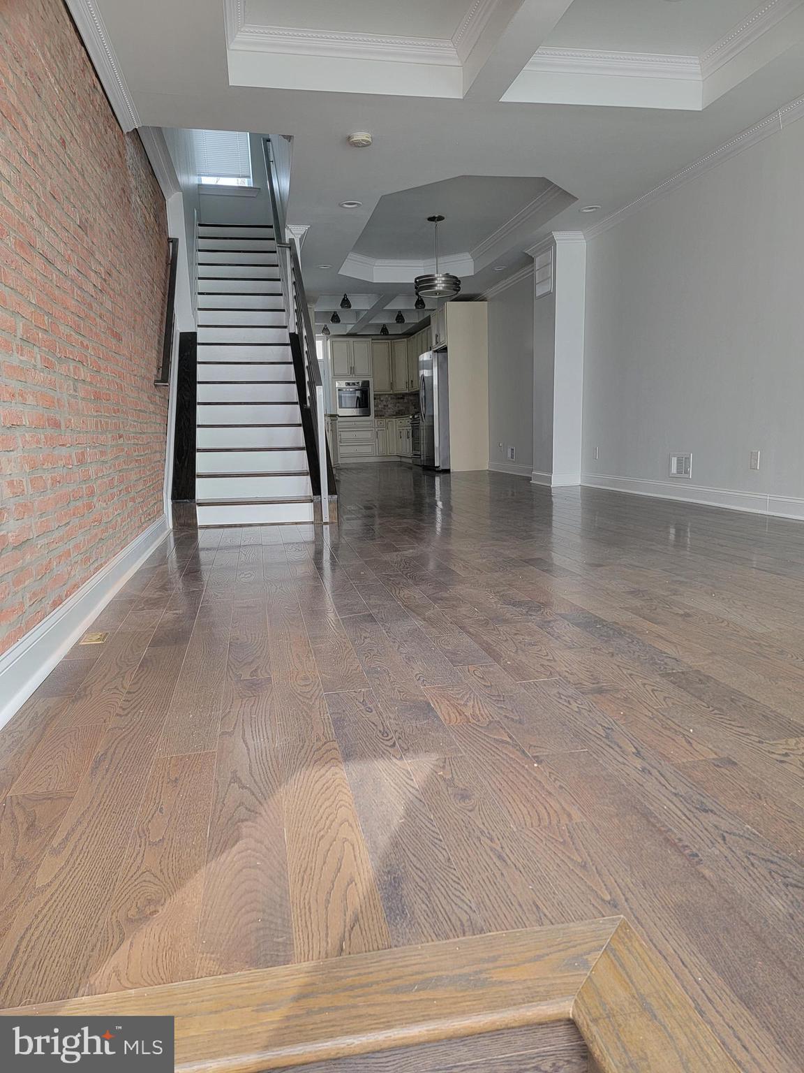 OLIVER - Residential