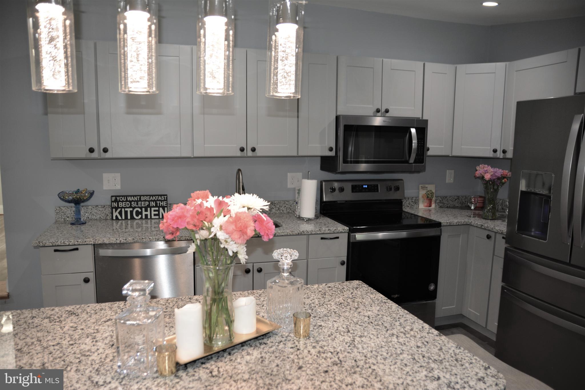 ELVATON ACRES - Residential