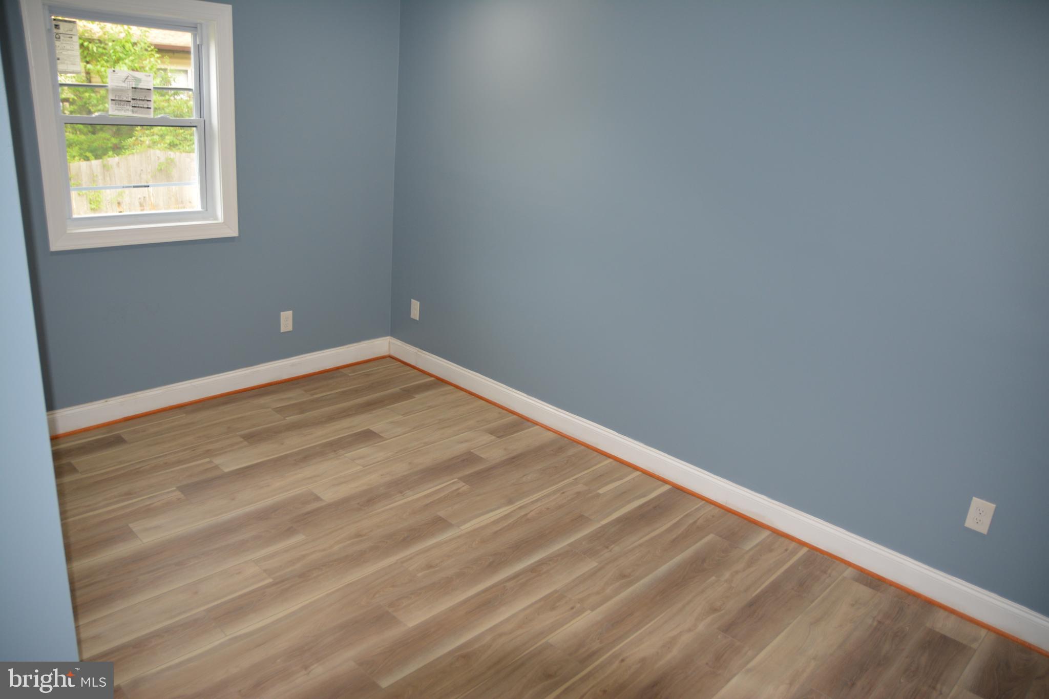 ELVATON ACRES - Residential