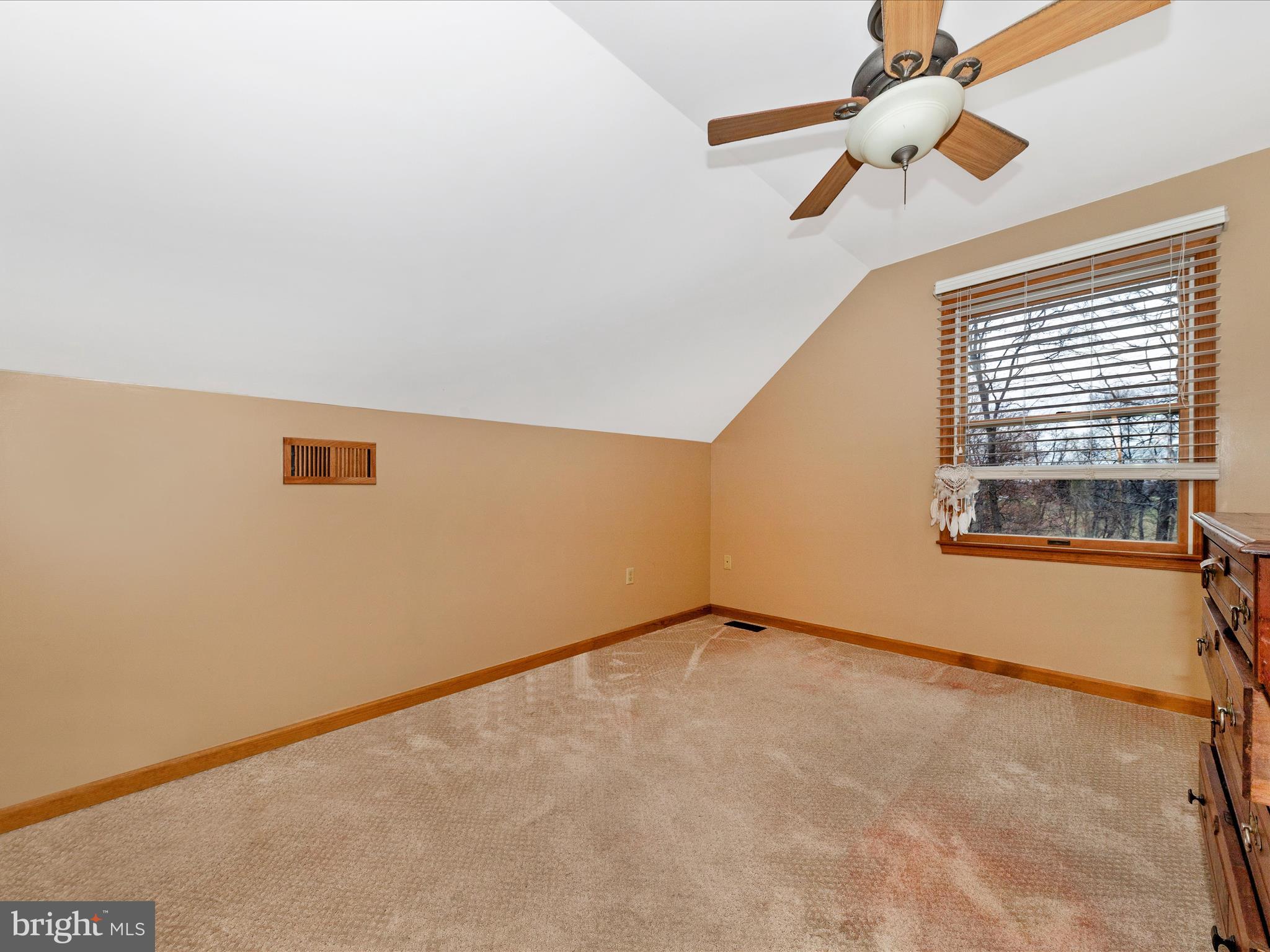 KINGSBROOKE ON THE POTOMAC - Residential