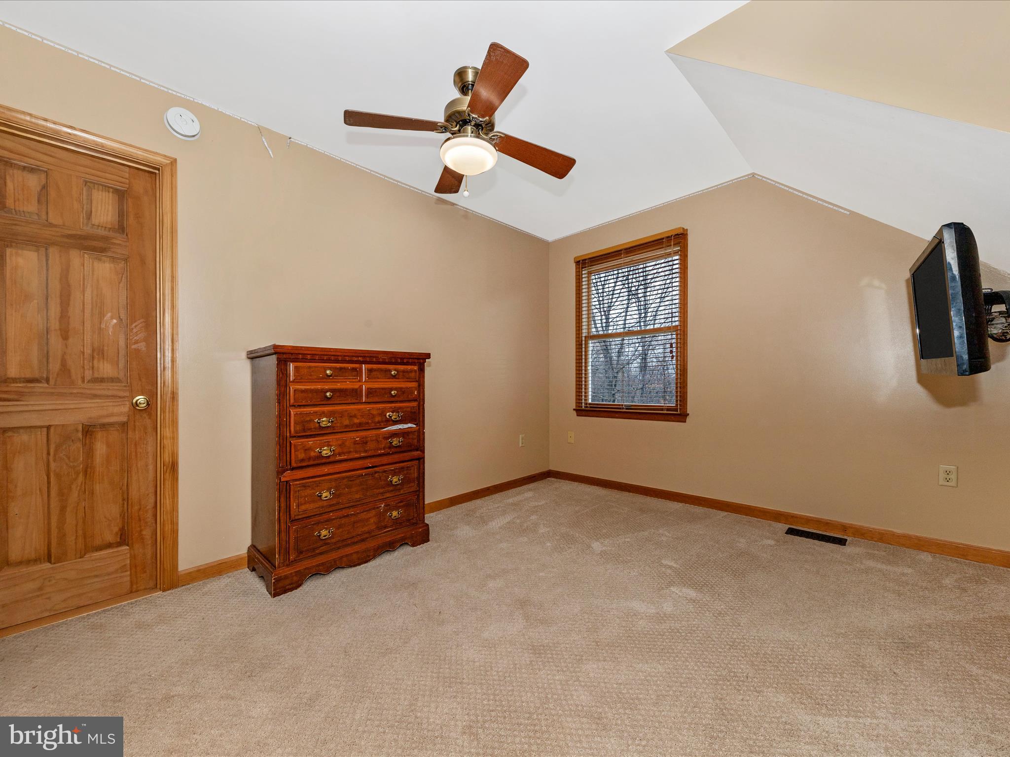 KINGSBROOKE ON THE POTOMAC - Residential