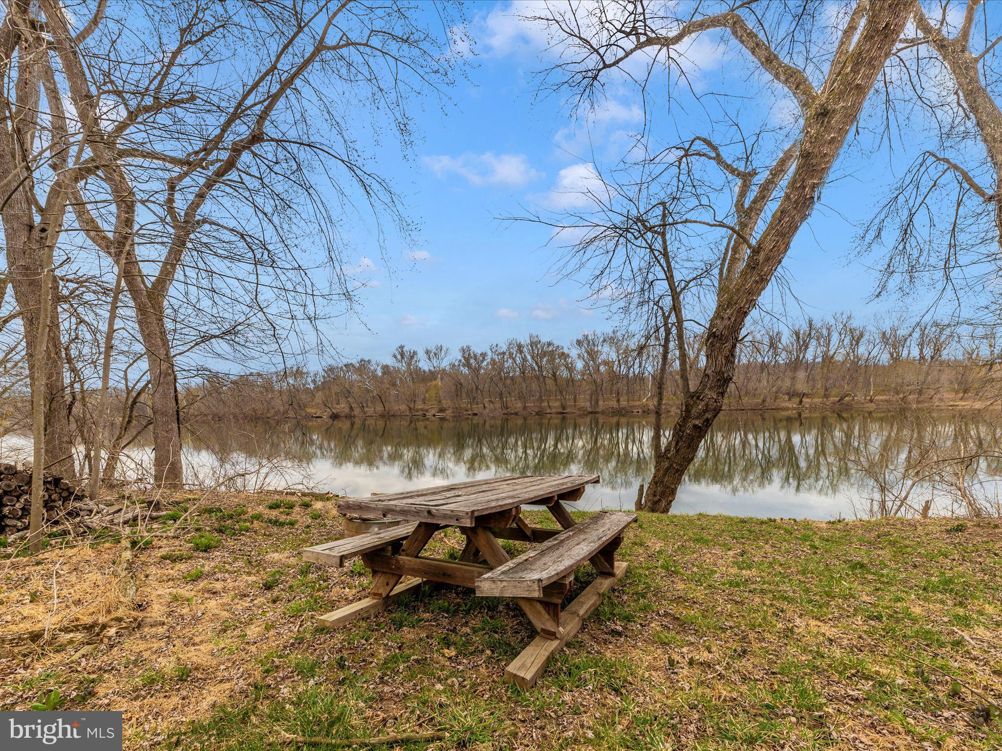 KINGSBROOKE ON THE POTOMAC - Residential