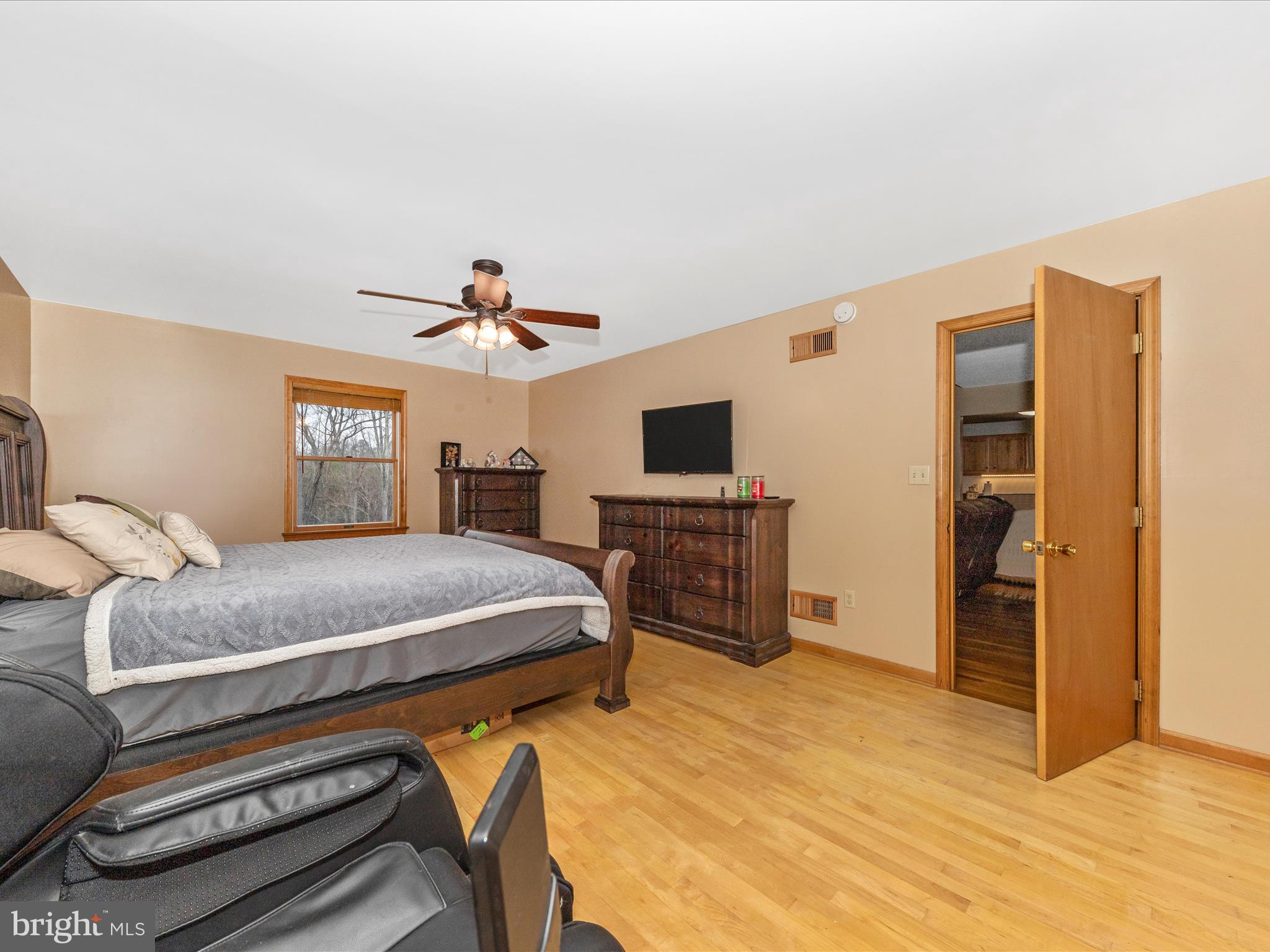 KINGSBROOKE ON THE POTOMAC - Residential