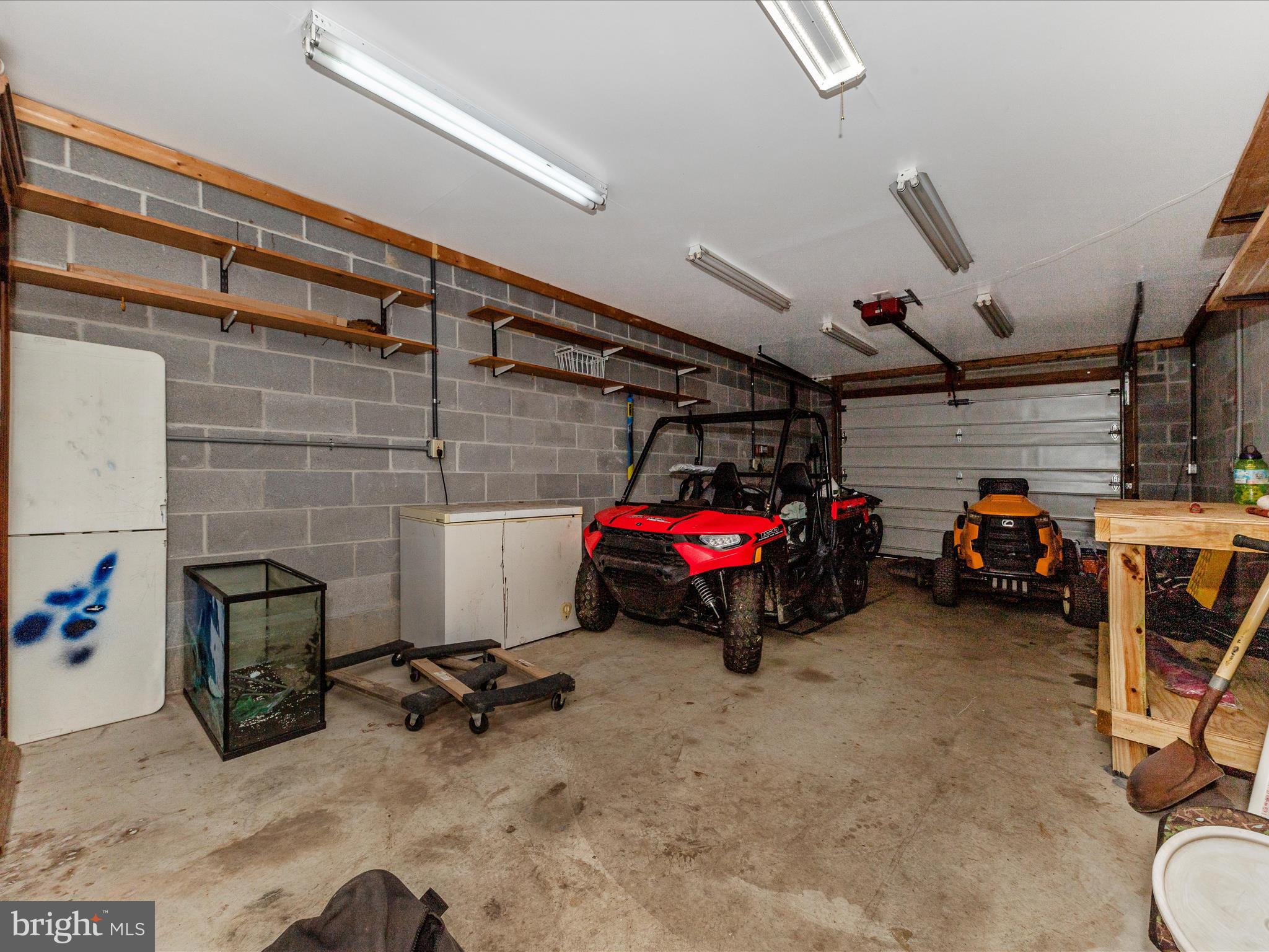 KINGSBROOKE ON THE POTOMAC - Residential