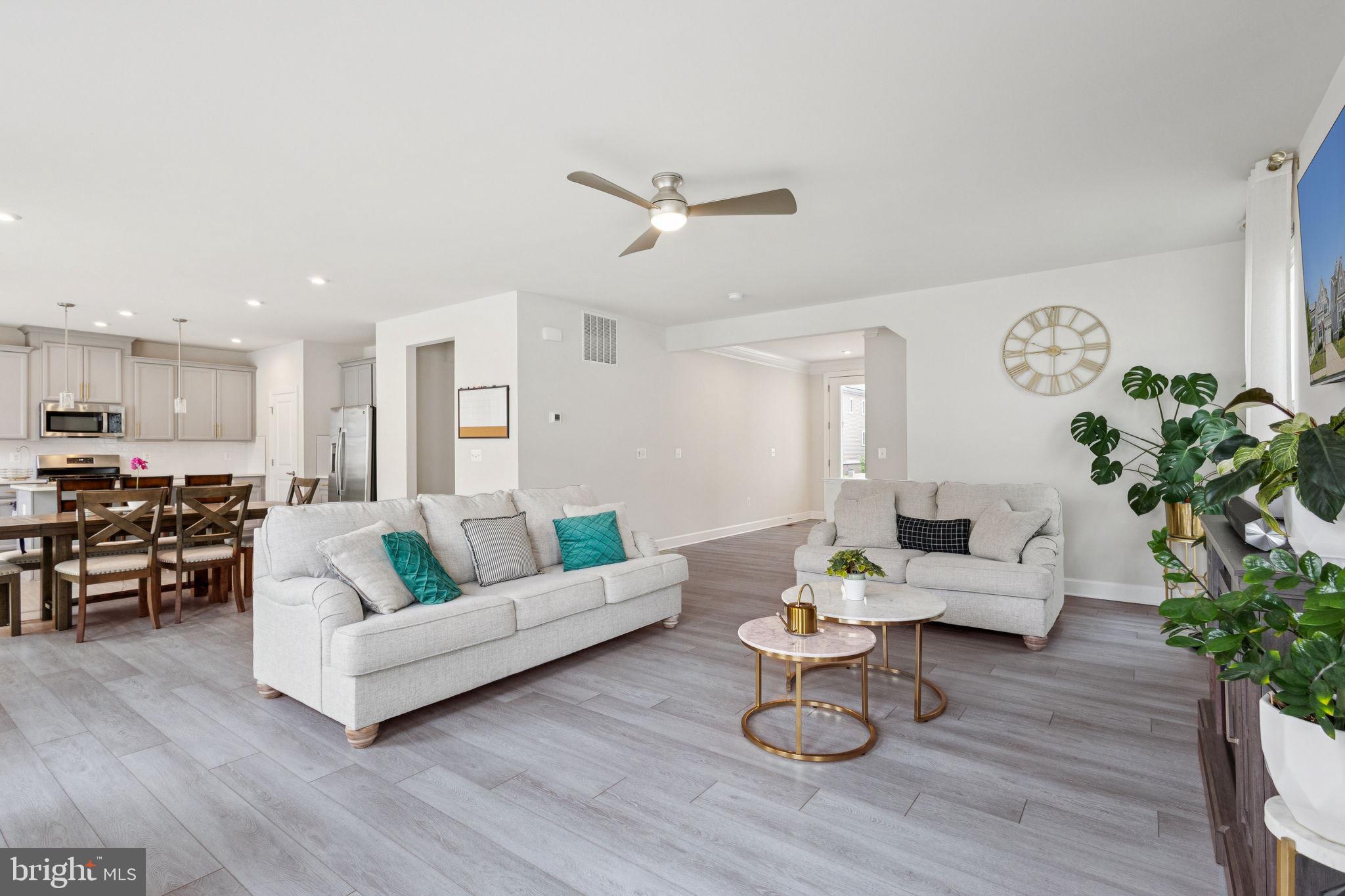 120 HIBISCUS DRIVE