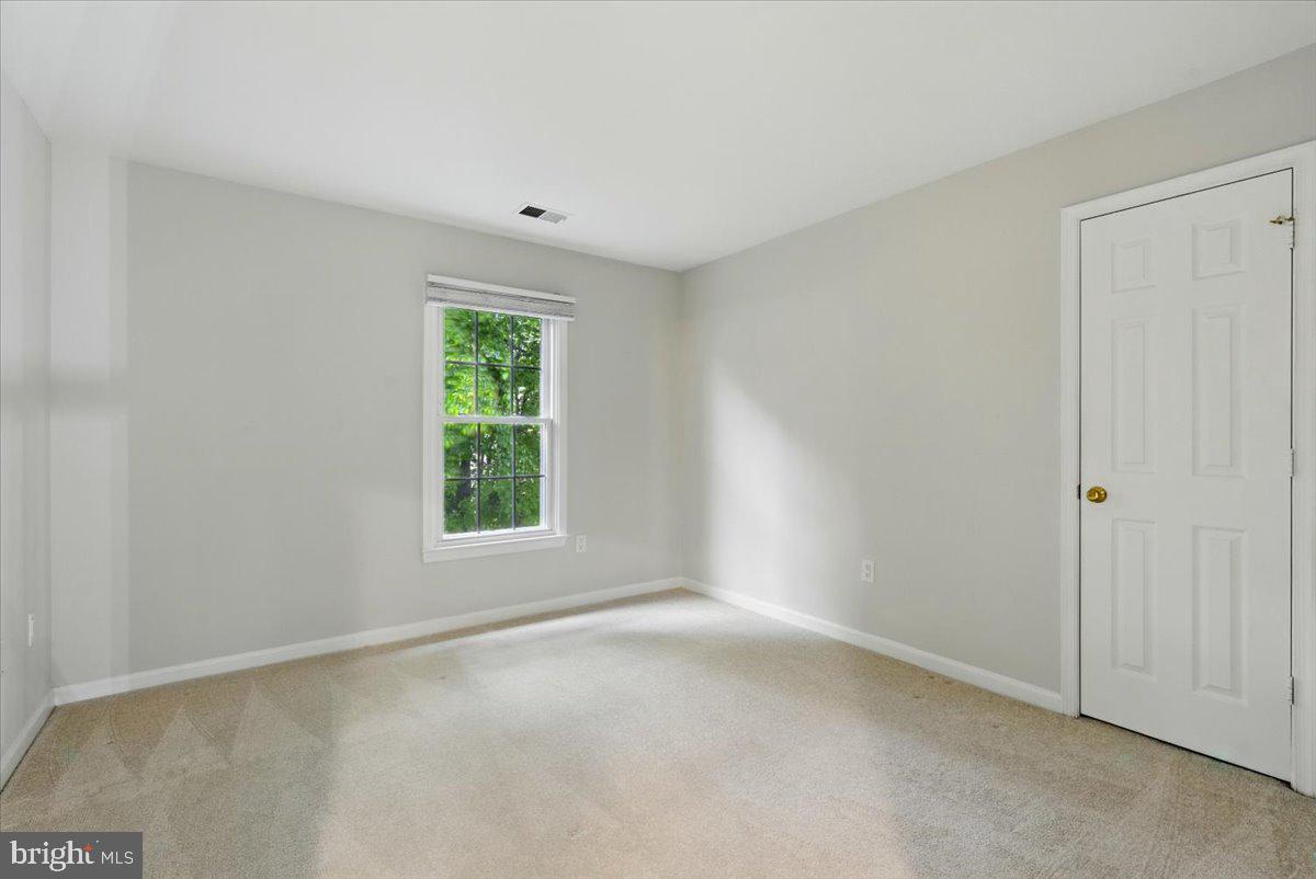 BARRINGTON - Residential