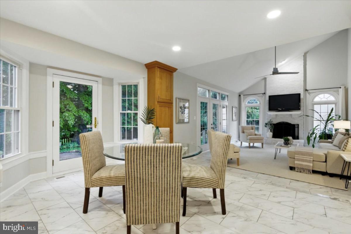 BARRINGTON - Residential