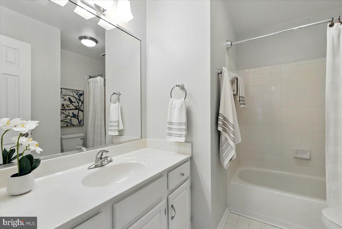 BARRINGTON - Residential