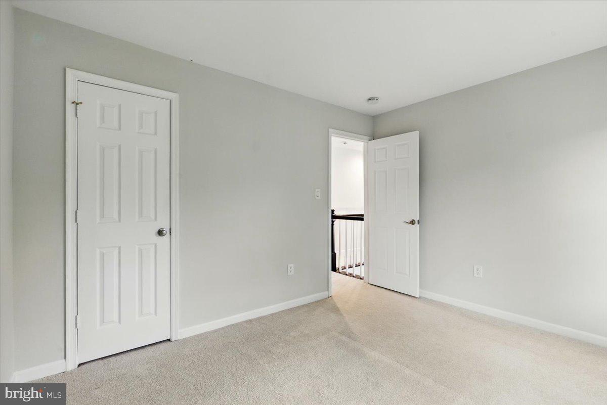 BARRINGTON - Residential