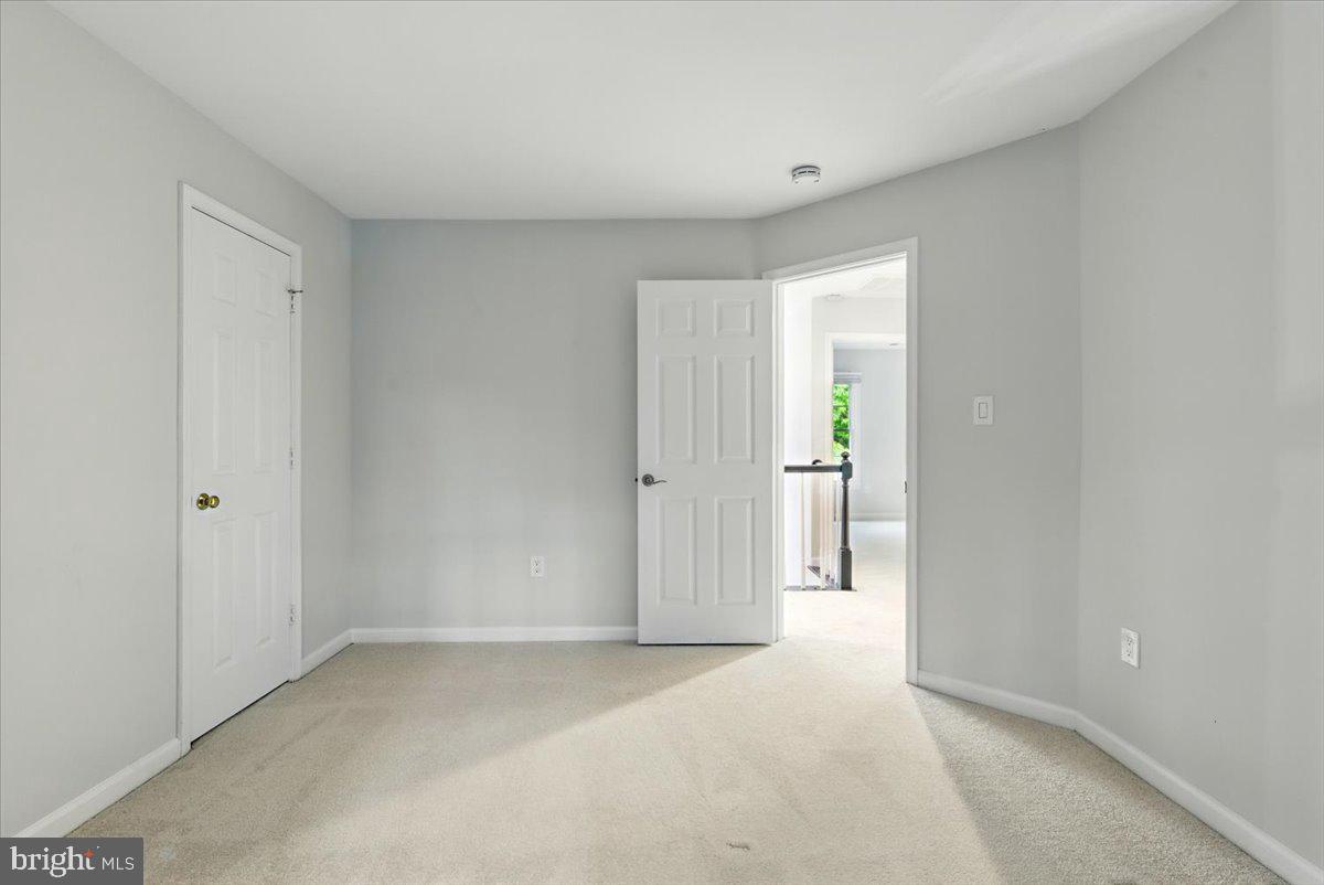 BARRINGTON - Residential