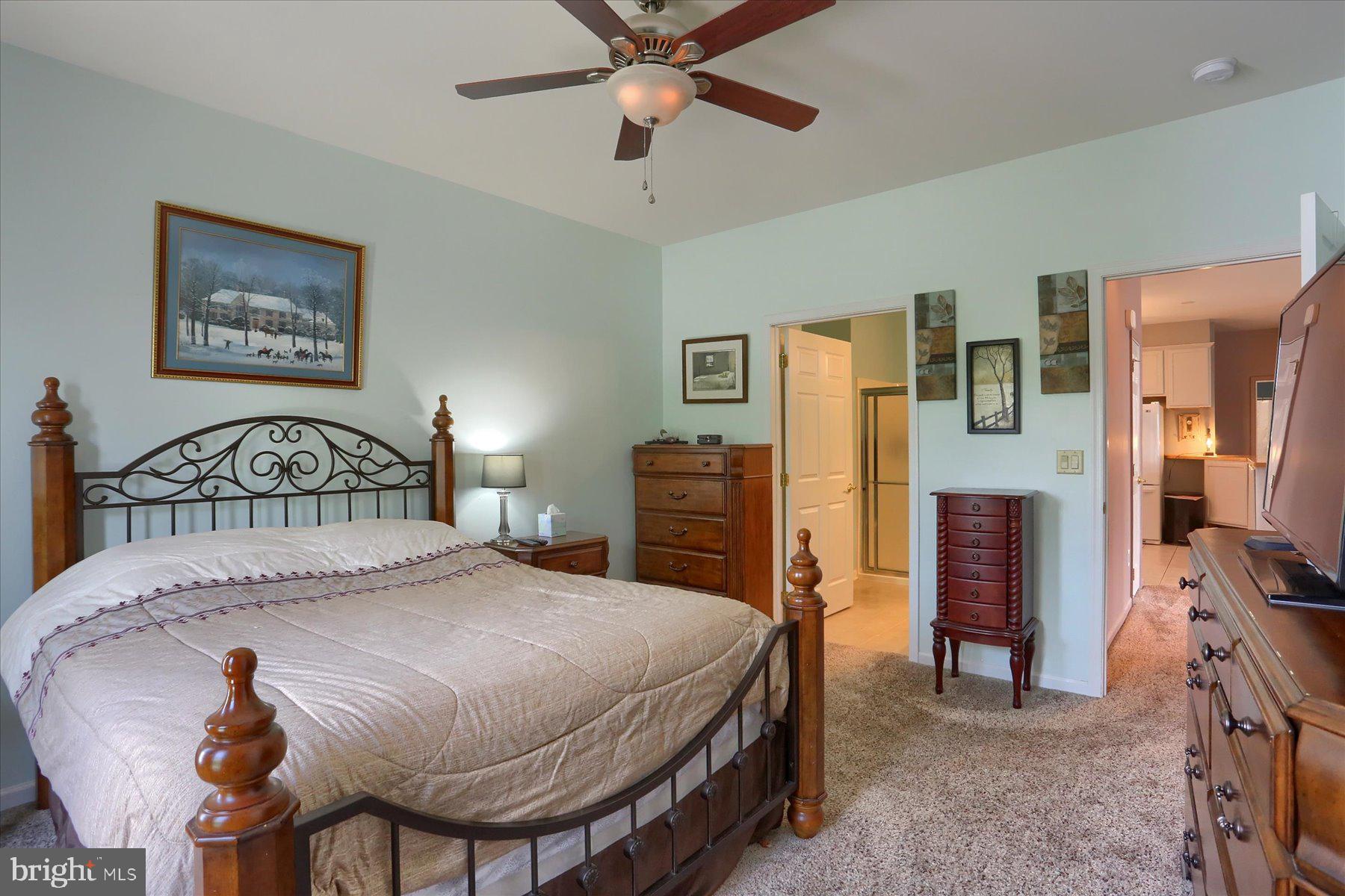 LEHMAN'S CROSSING - Residential