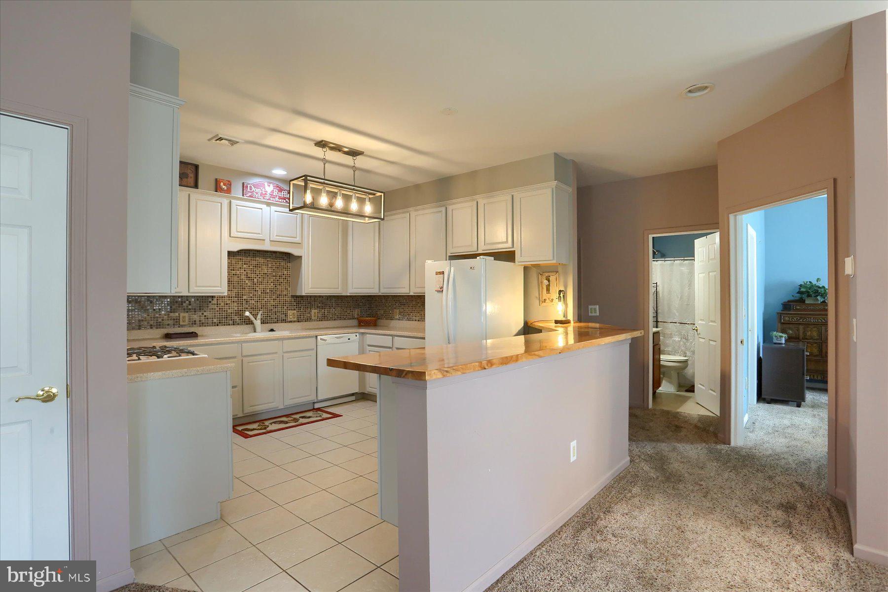 LEHMAN'S CROSSING - Residential