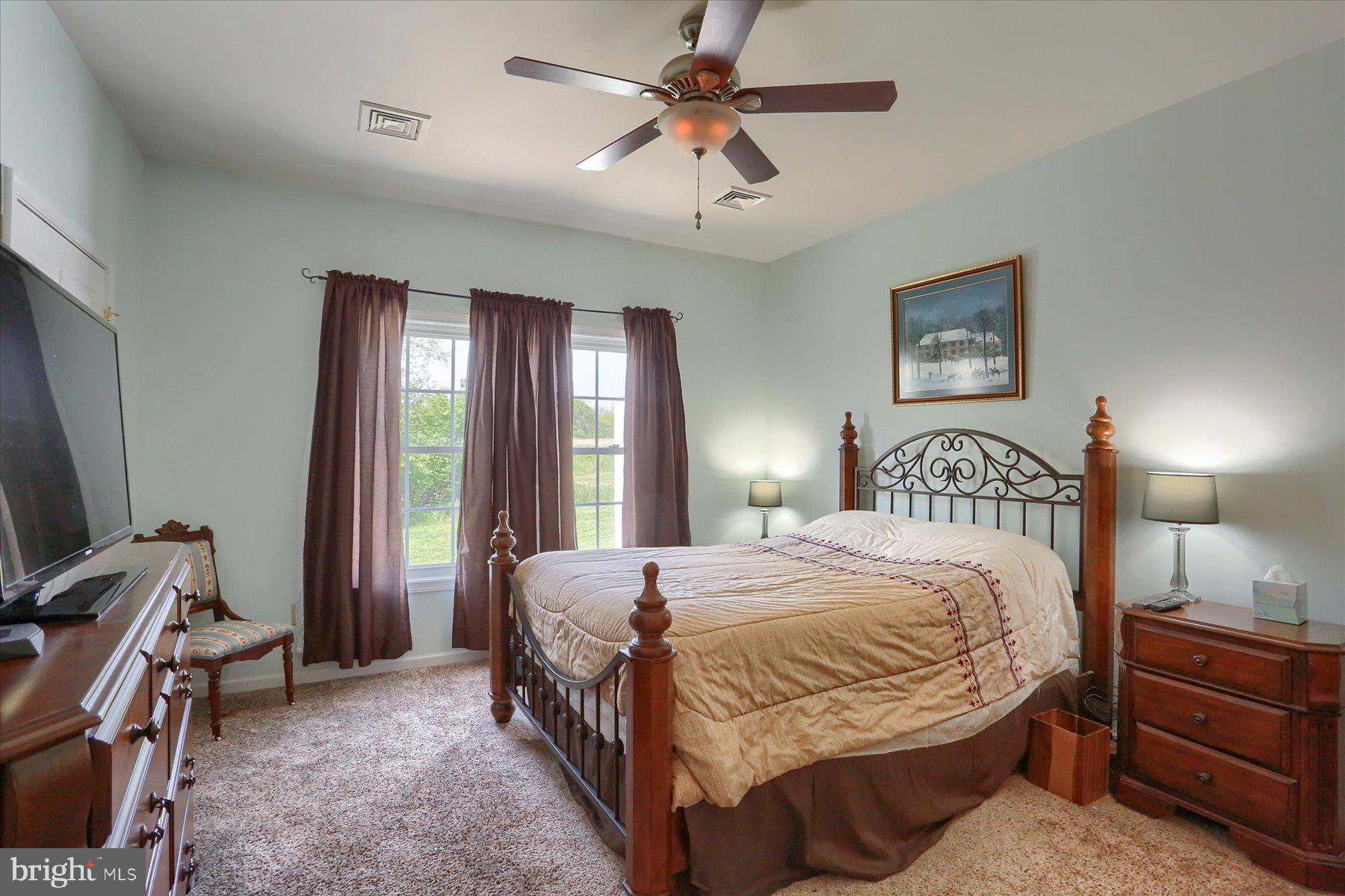 LEHMAN'S CROSSING - Residential