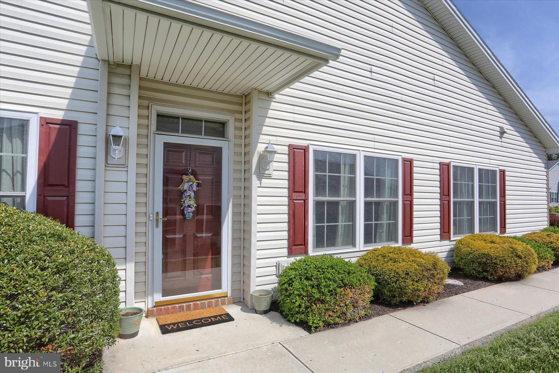 LEHMAN'S CROSSING - Residential