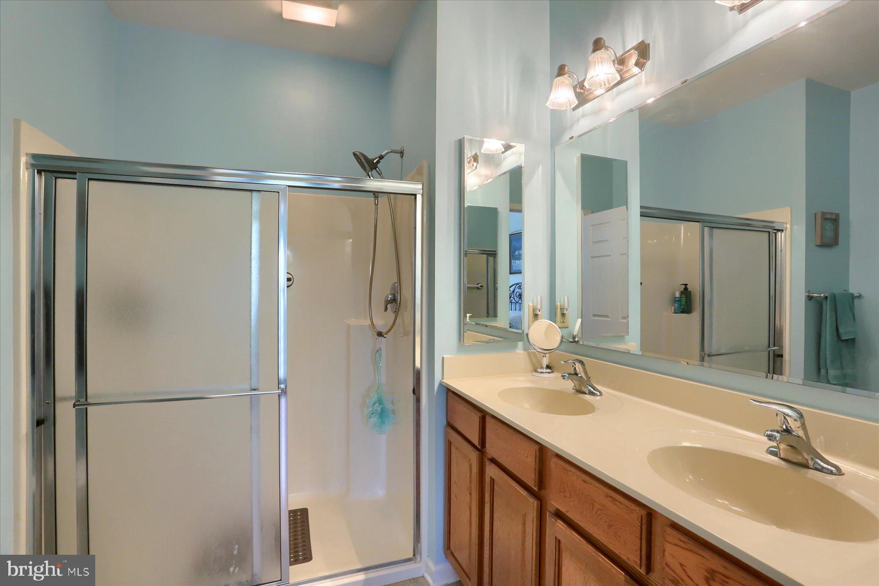 LEHMAN'S CROSSING - Residential