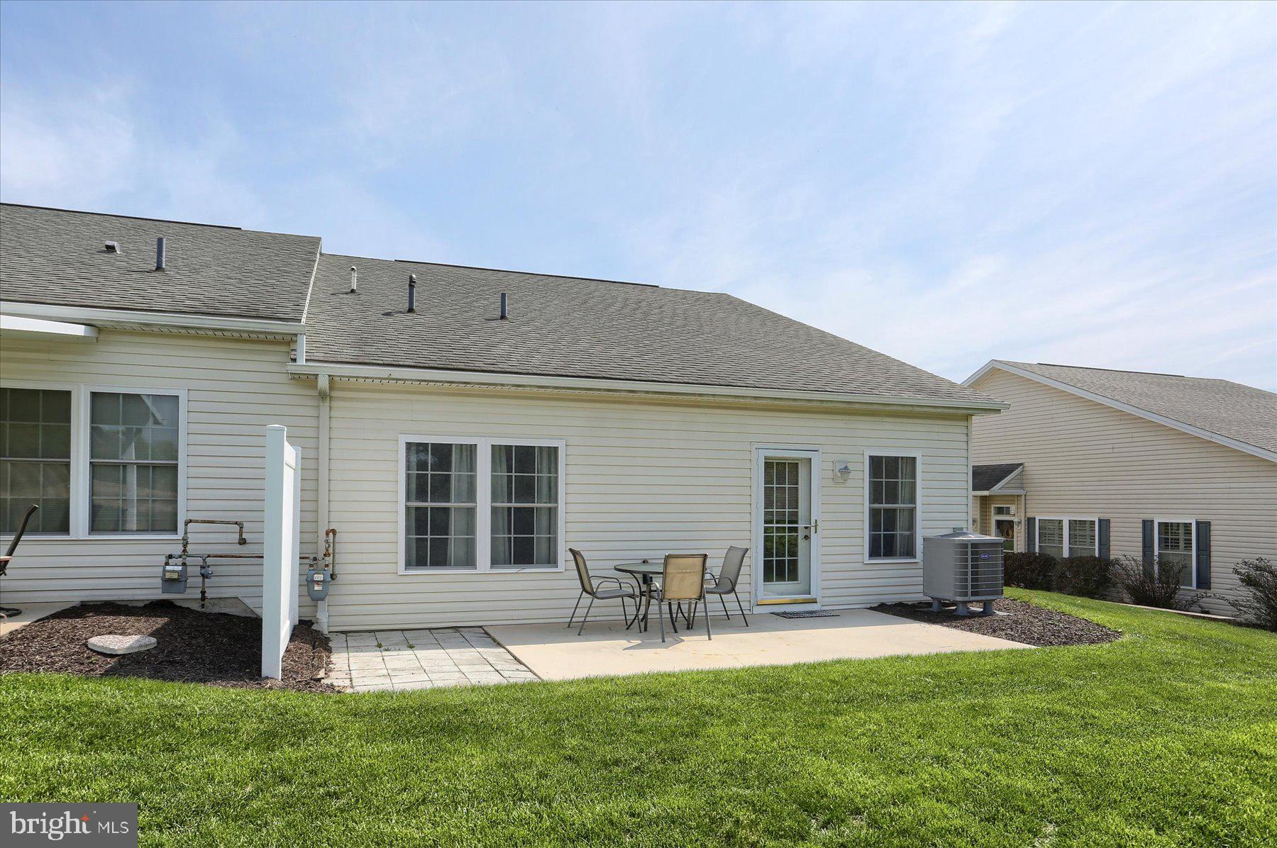 LEHMAN'S CROSSING - Residential