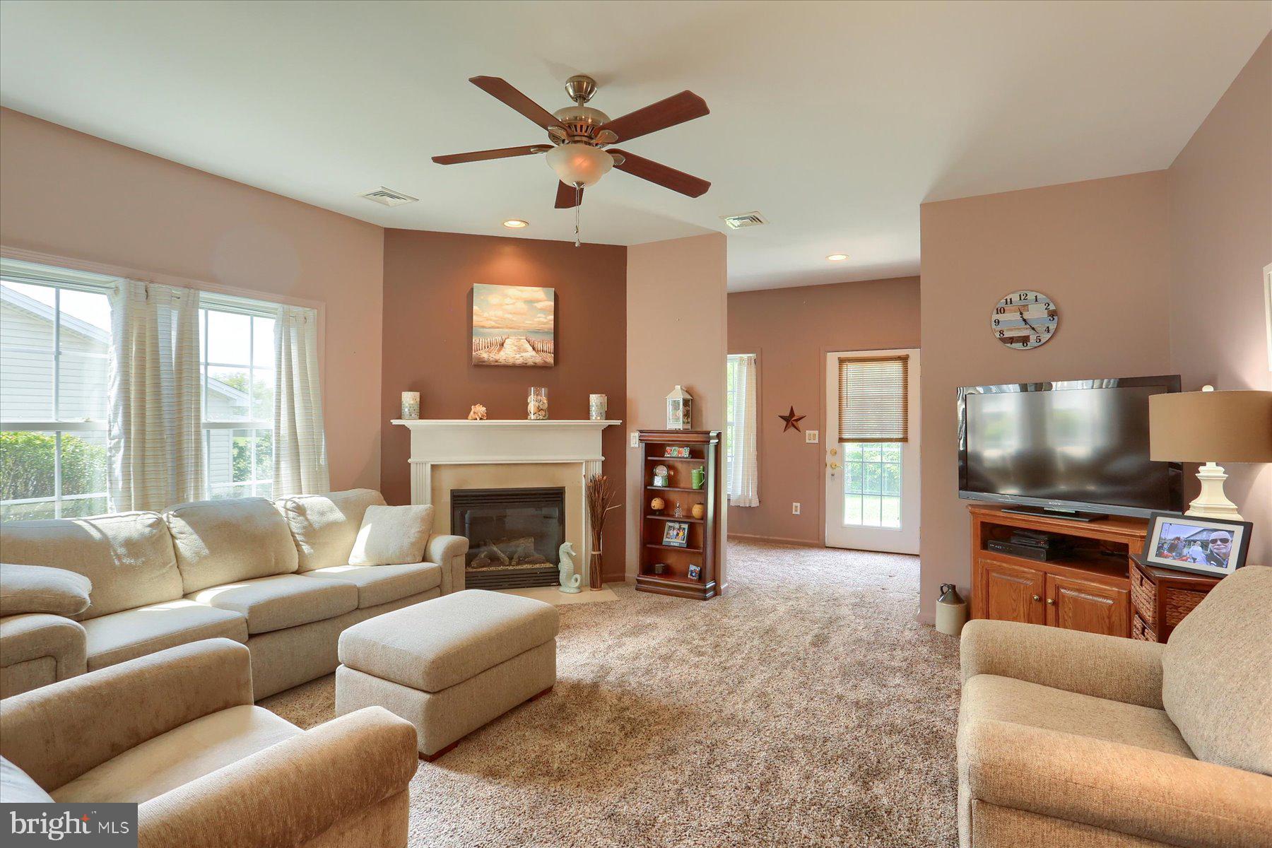 LEHMAN'S CROSSING - Residential