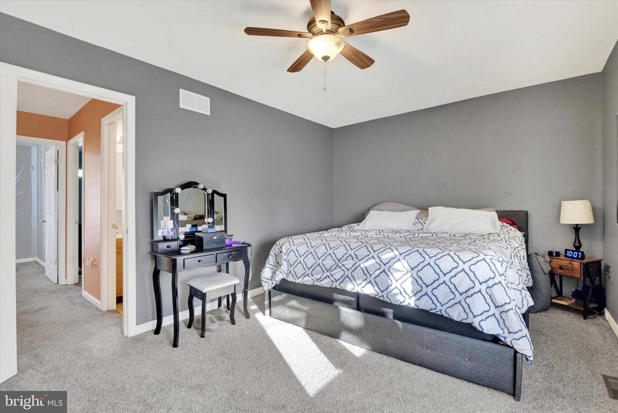 BUCKINGHAM VIEW - Residential