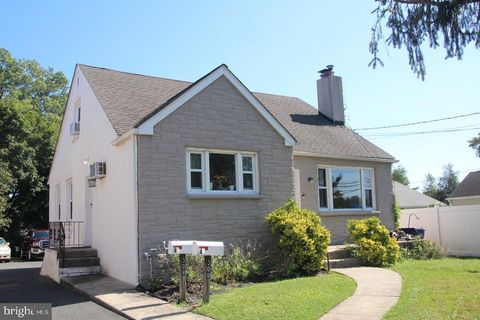 308 S WARWICK ROAD A SOMERDALE NJ 08083