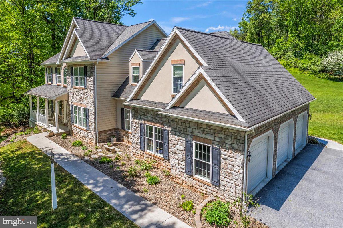 304 IRON VALLEY DRIVE