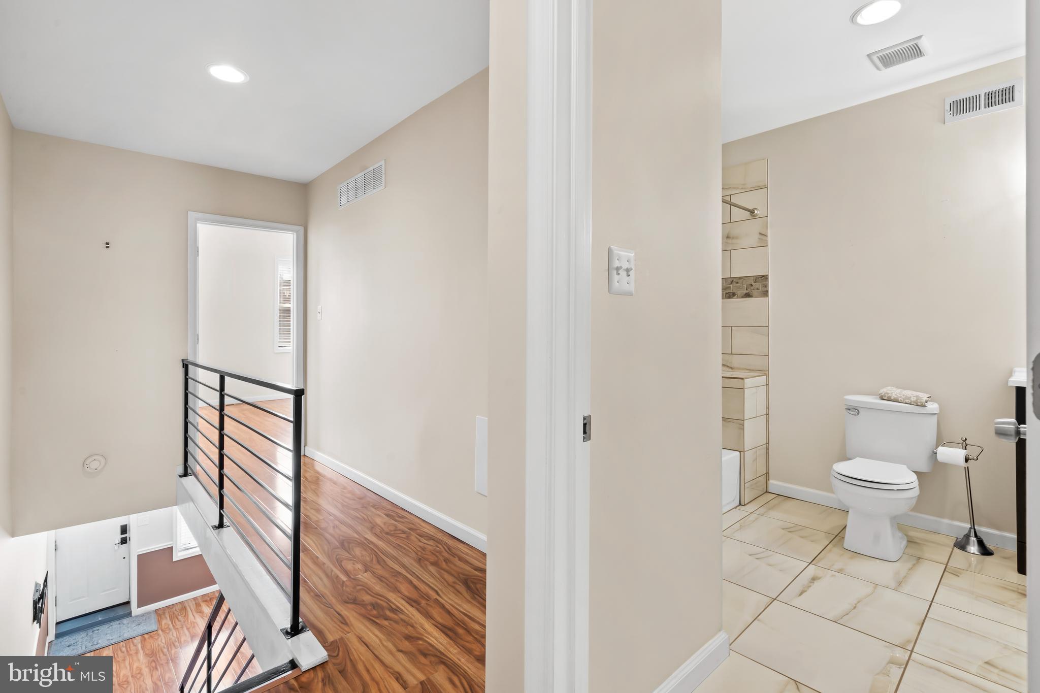 POINT BREEZE - Residential