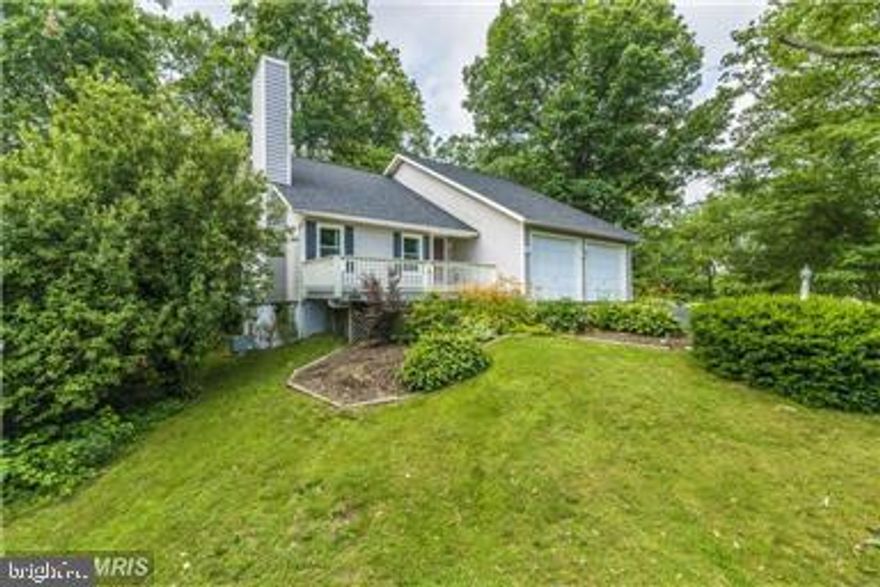 Lovely 4 bedroom, 3 Bath spacious home with a large loft overlooking the open floor plan. Spectacular views with many amenities, Finished basement, Deck, Fireplace, 2 car garage and so much more! Set up a time to check this one out. HOA fee $150/mo. Available 7/1/23.