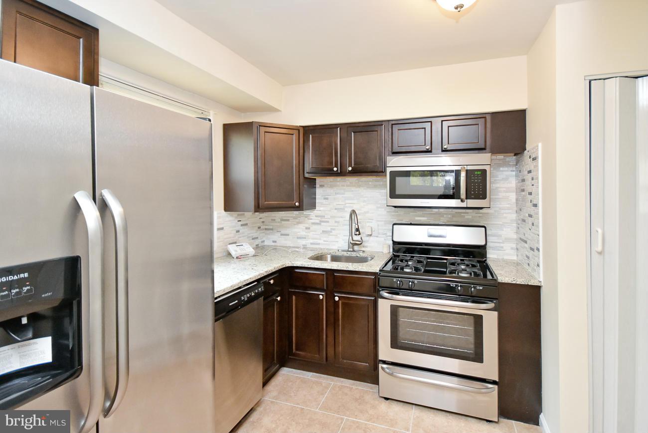 KENT VILLAGE - Residential