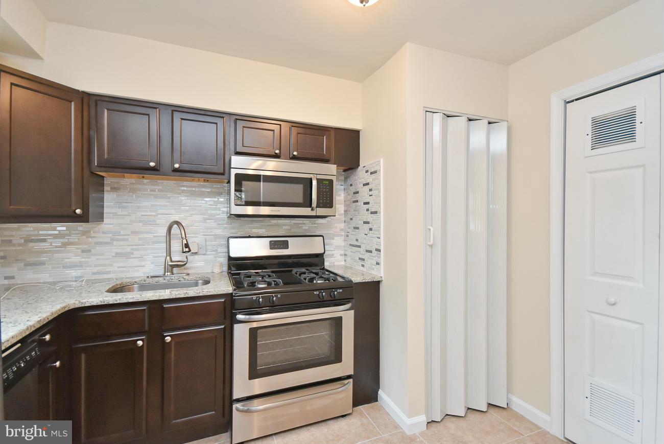 KENT VILLAGE - Residential