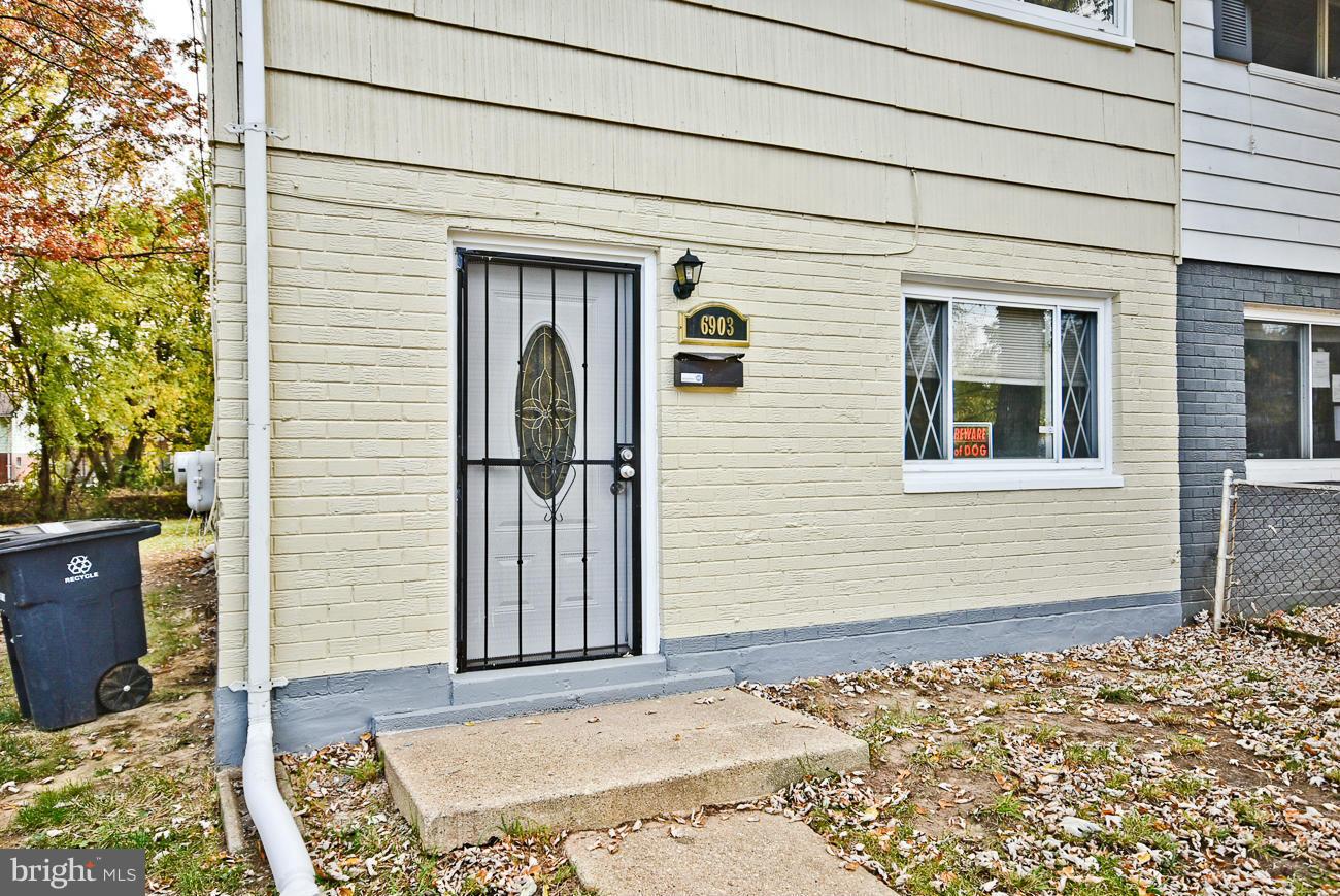 KENT VILLAGE - Residential