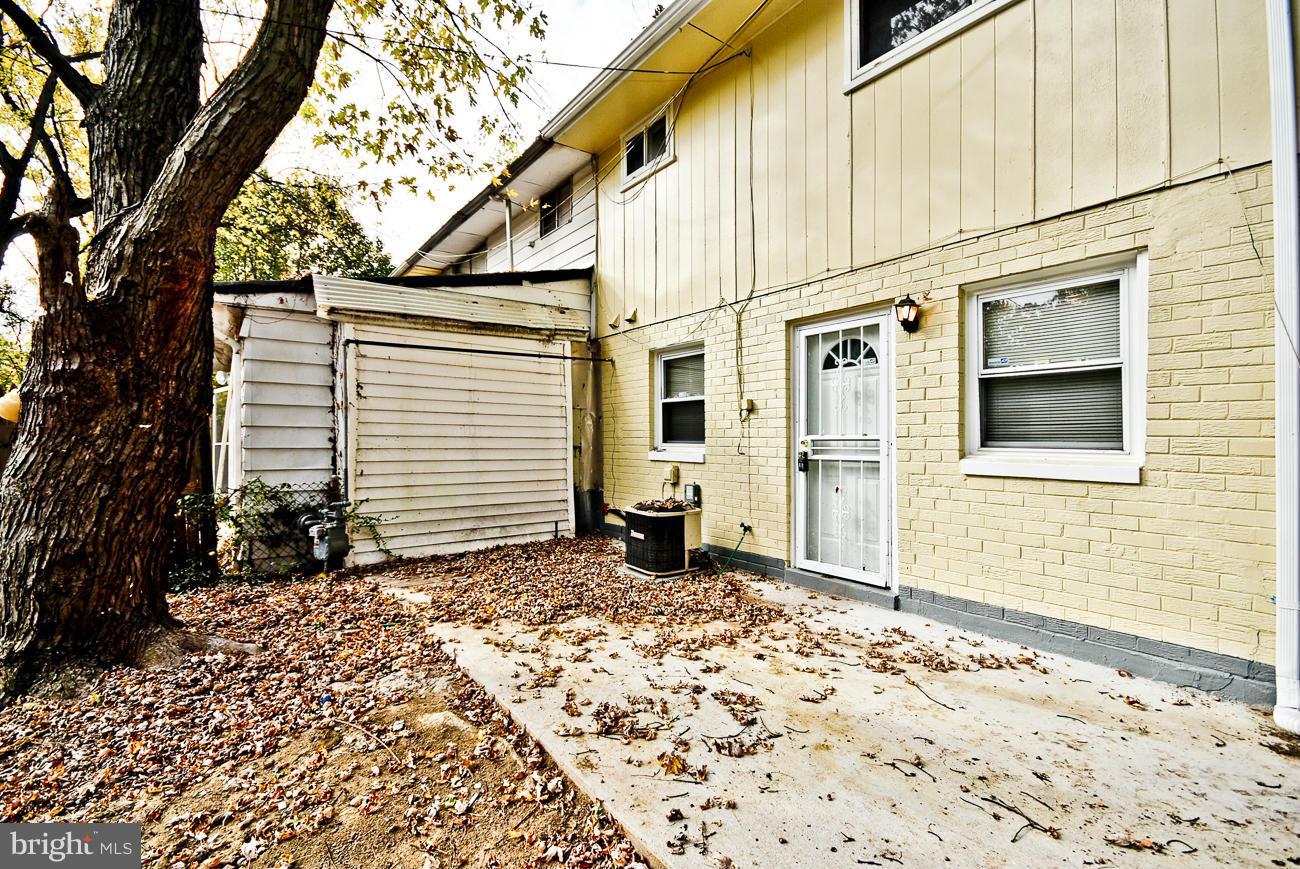 KENT VILLAGE - Residential