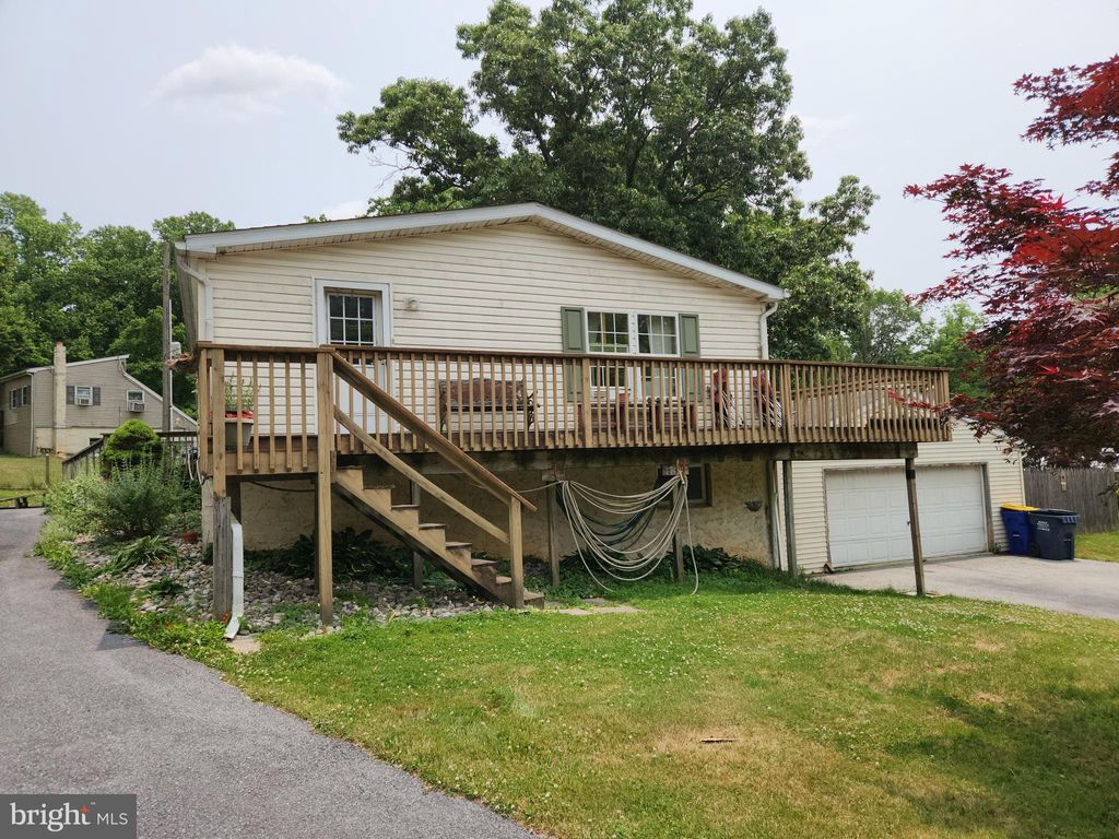 Photo of 765 MOUNT VERNON RD, GAP, PA 17527 (MLS # PALA2036702)