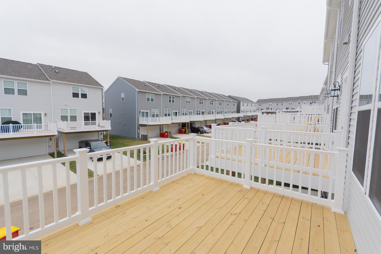 PRESIDENTS POINTE - Residential Lease