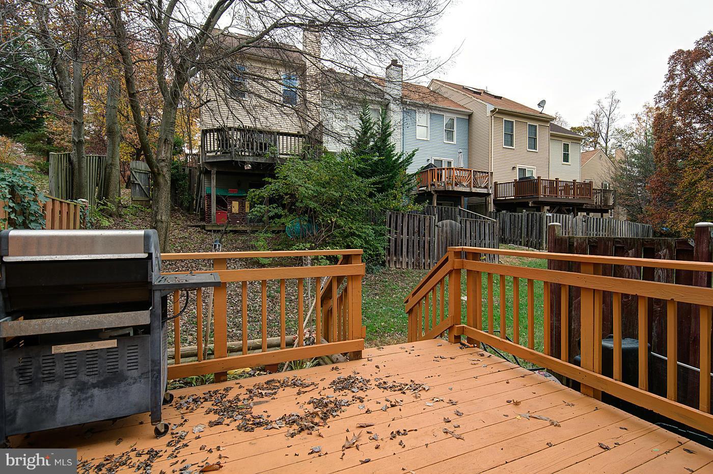 SPRINGFIELD OAKS - Residential