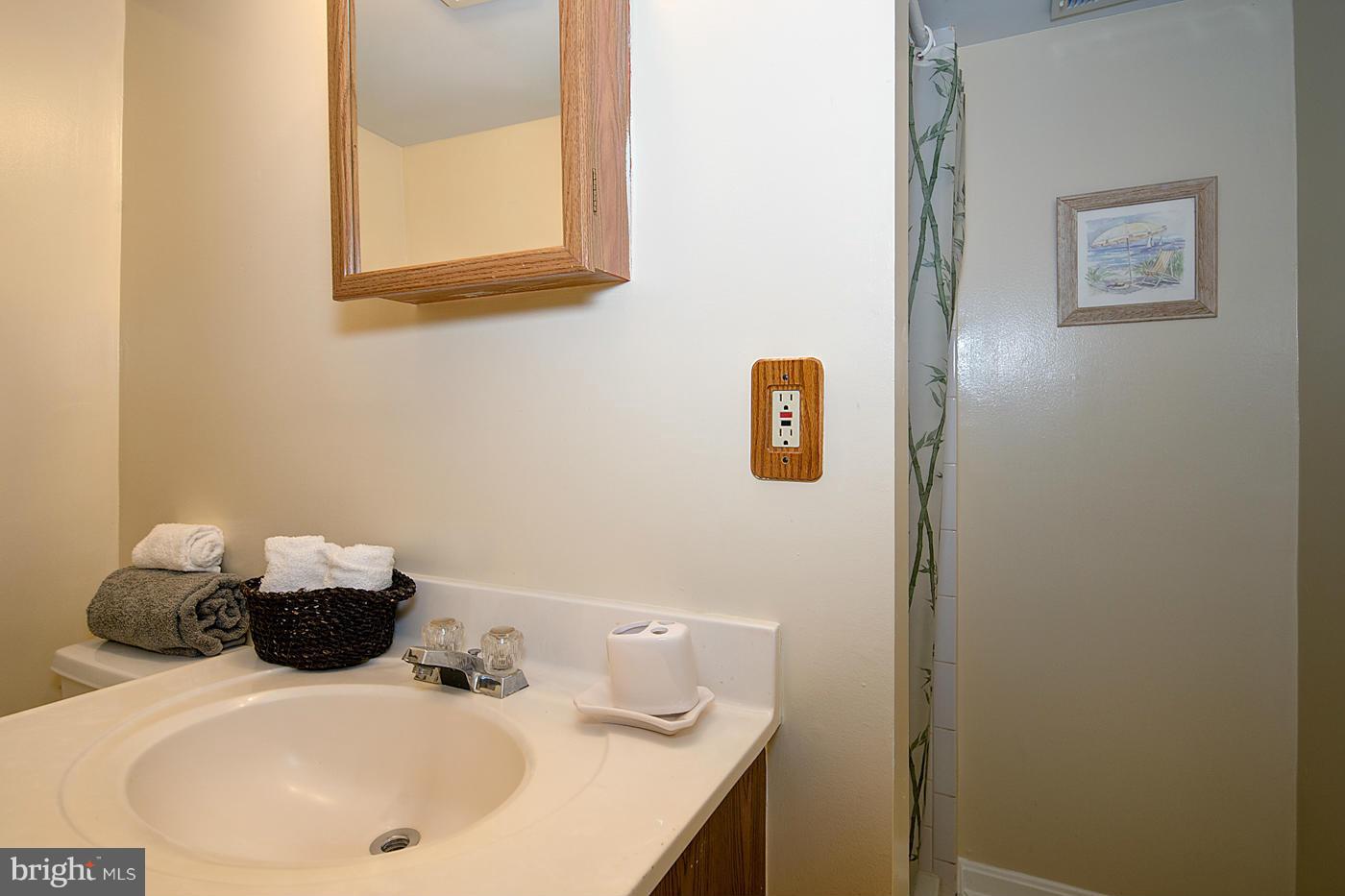 SPRINGFIELD OAKS - Residential