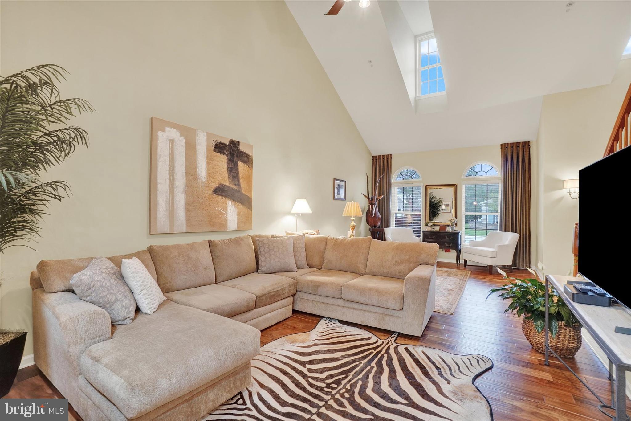 1534 SYCAMORE TERRACE