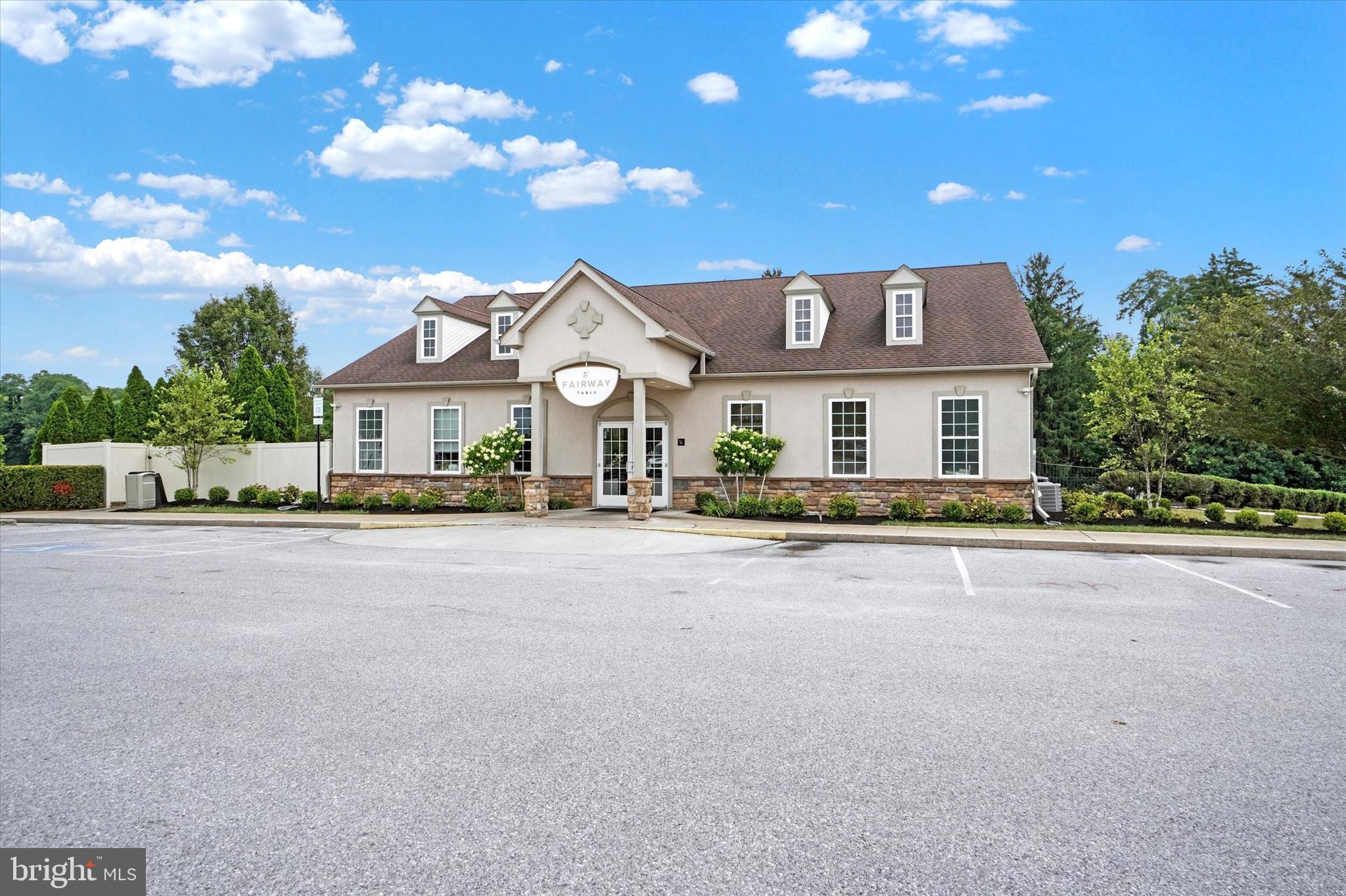 REGENTS GLEN/SYCAMORE GROVE - Residential