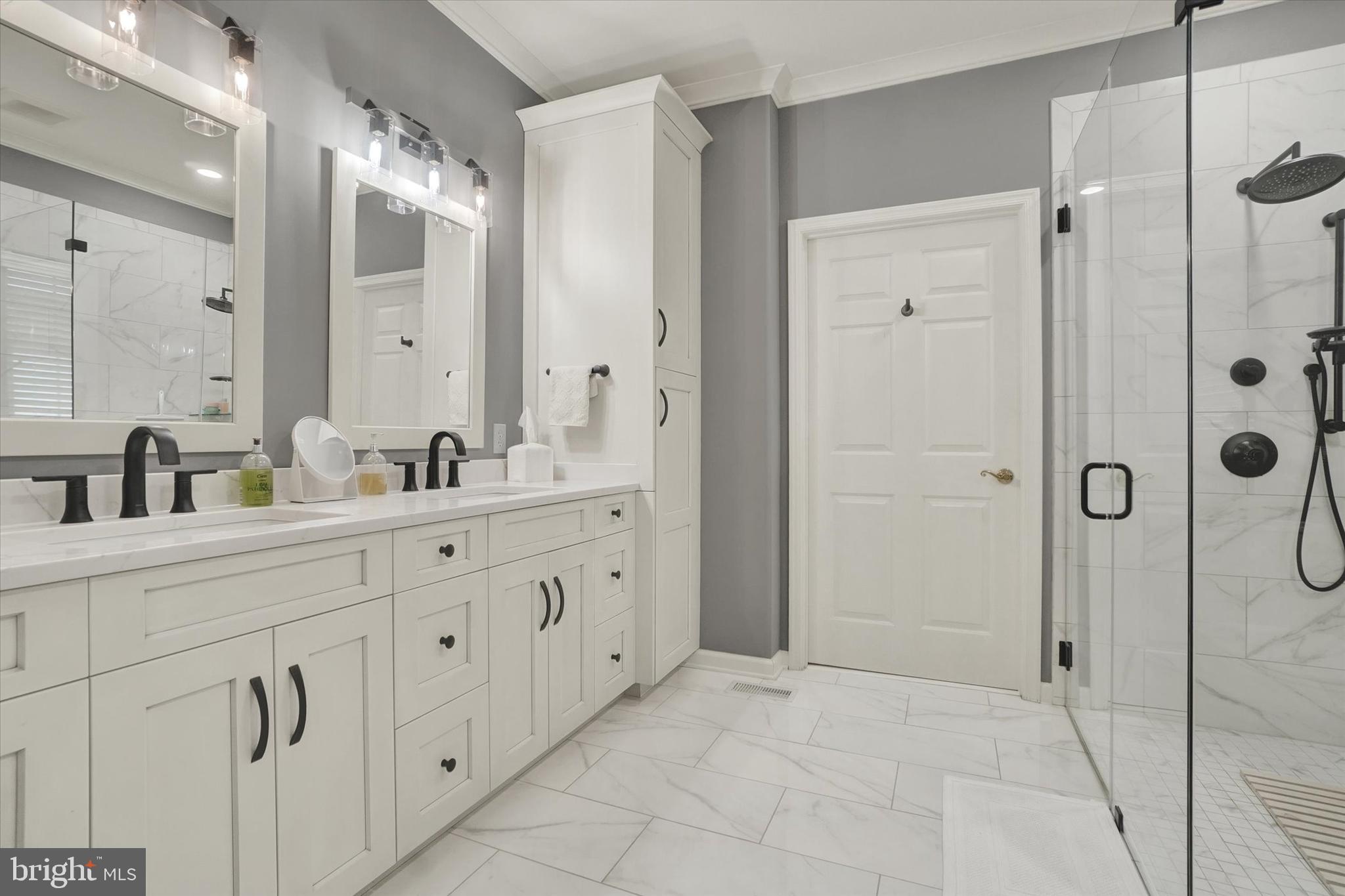 REGENTS GLEN/SYCAMORE GROVE - Residential