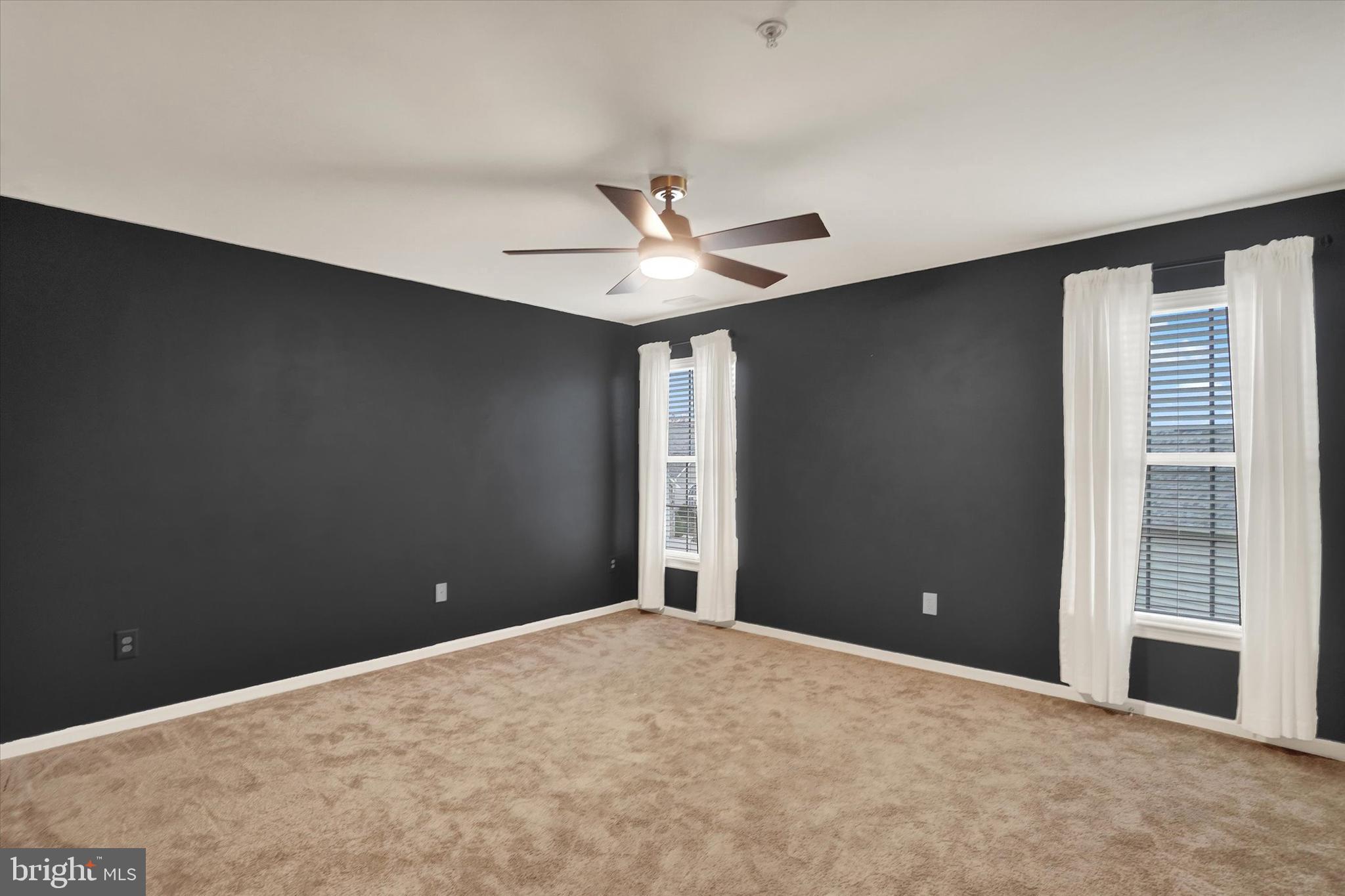 REGENTS GLEN/SYCAMORE GROVE - Residential