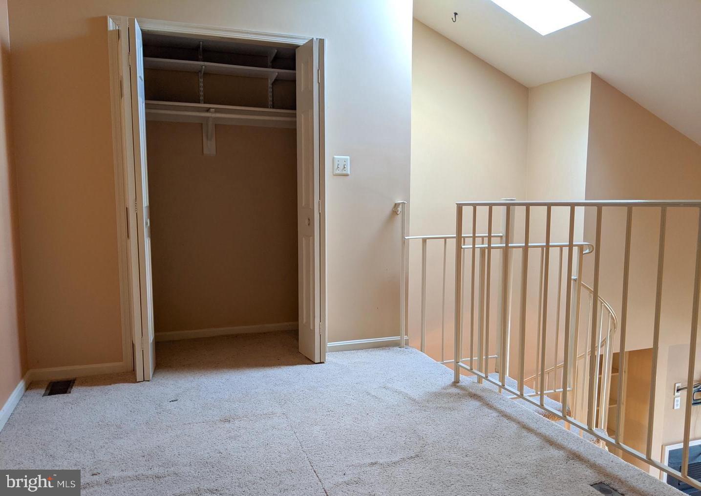 ESSEX HOUSE - Residential Lease