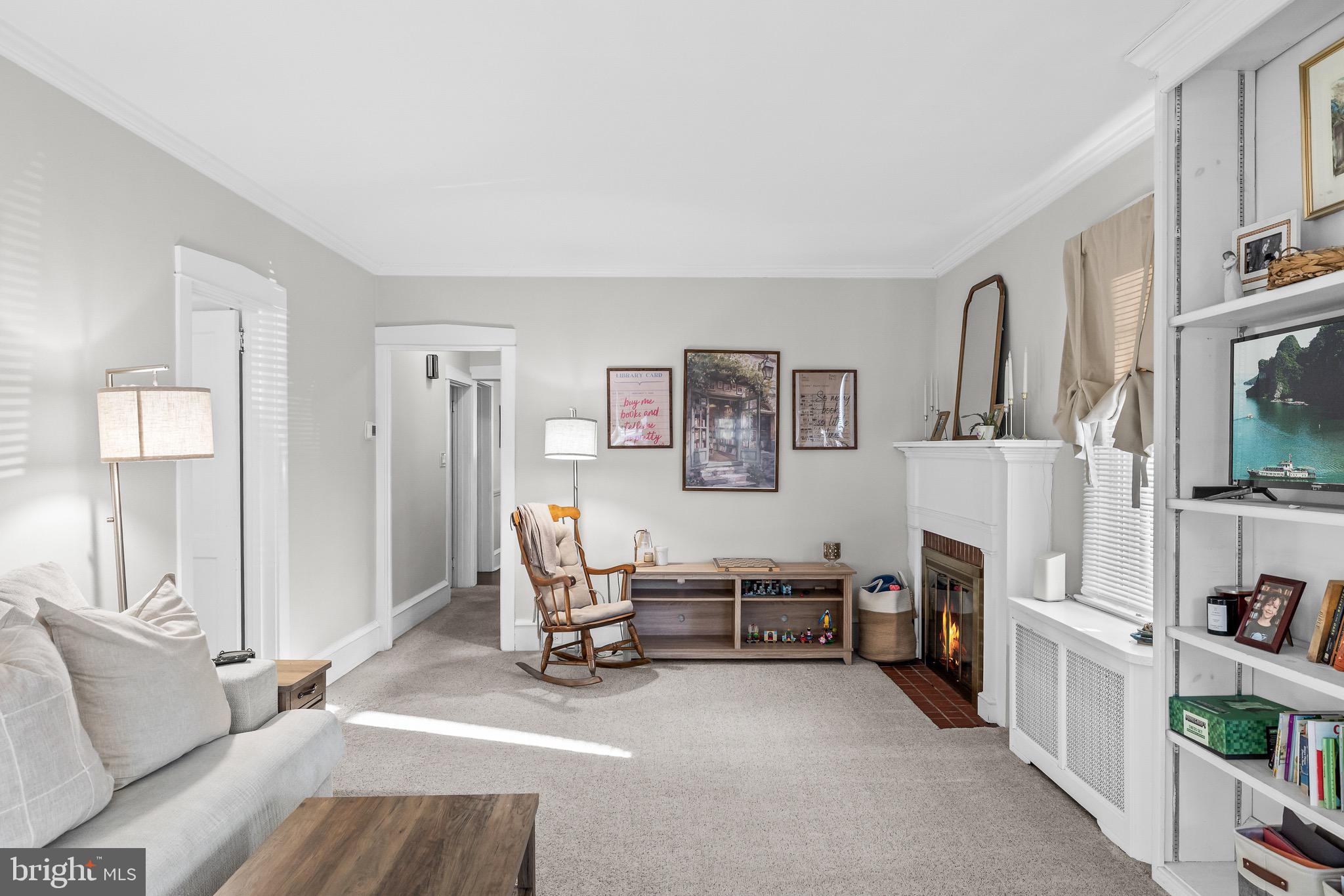 252 RHOADS AVENUE 1ST FLOOR