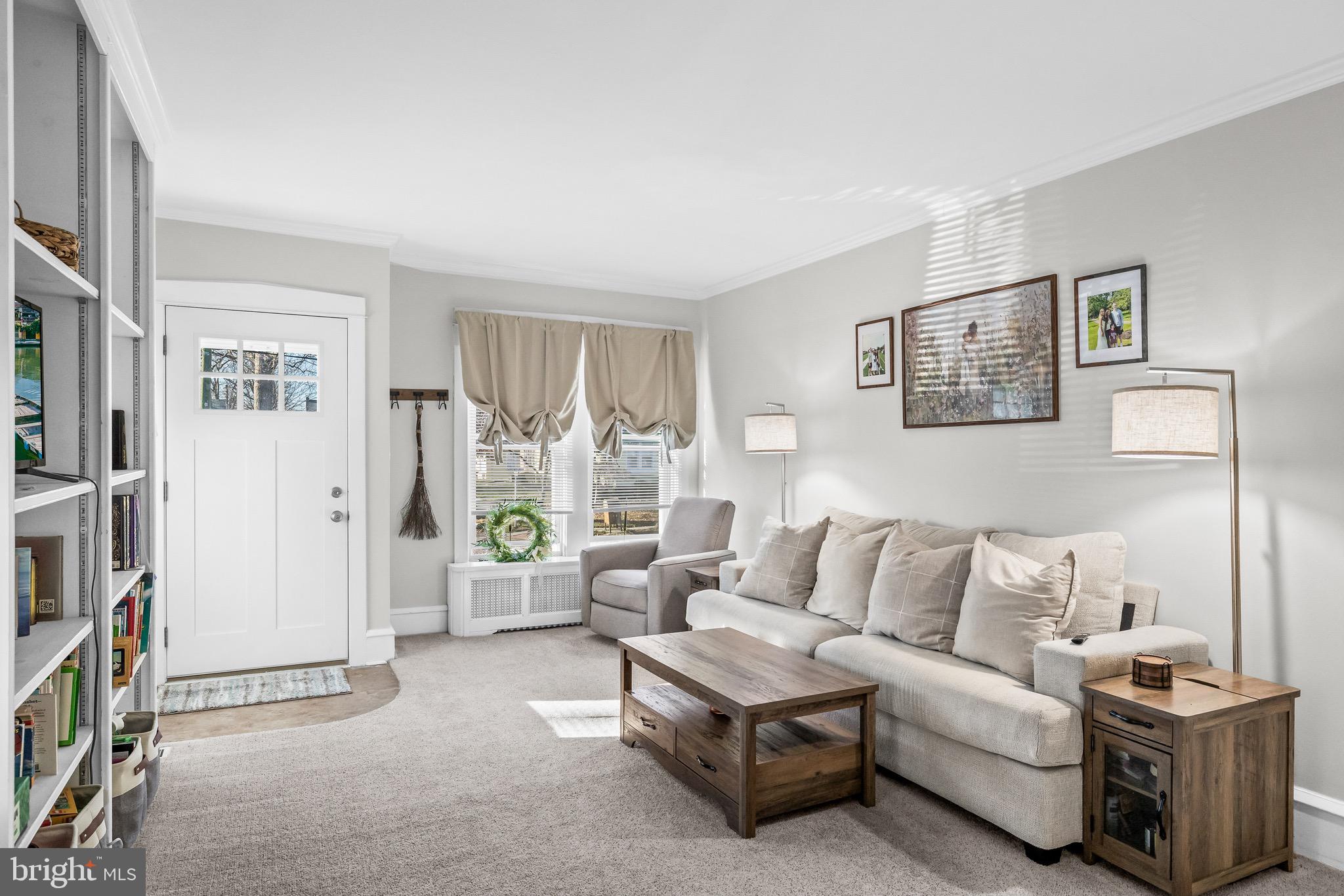 252 RHOADS AVENUE 1ST FLOOR