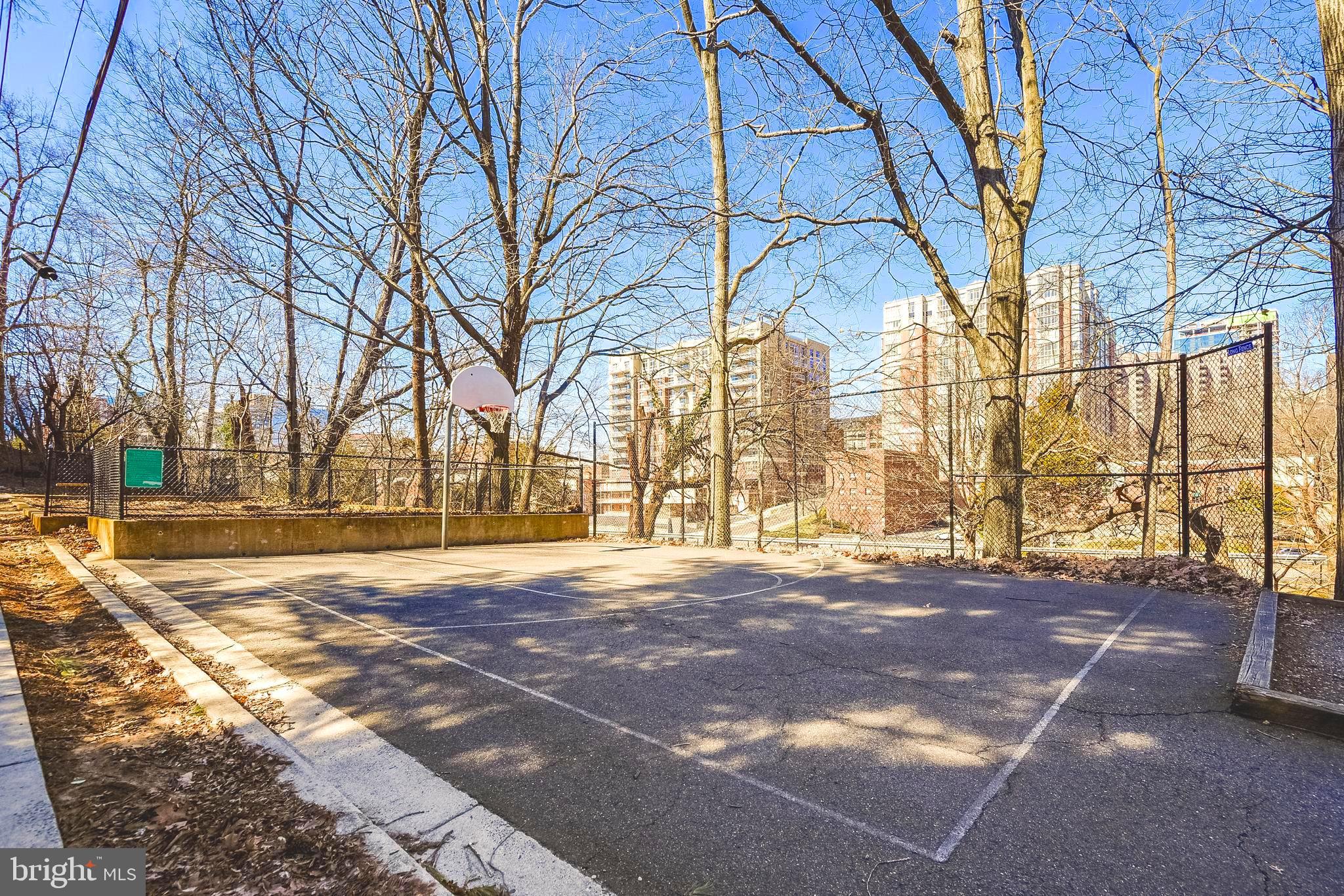 WESTMORELAND TERRACE - Residential