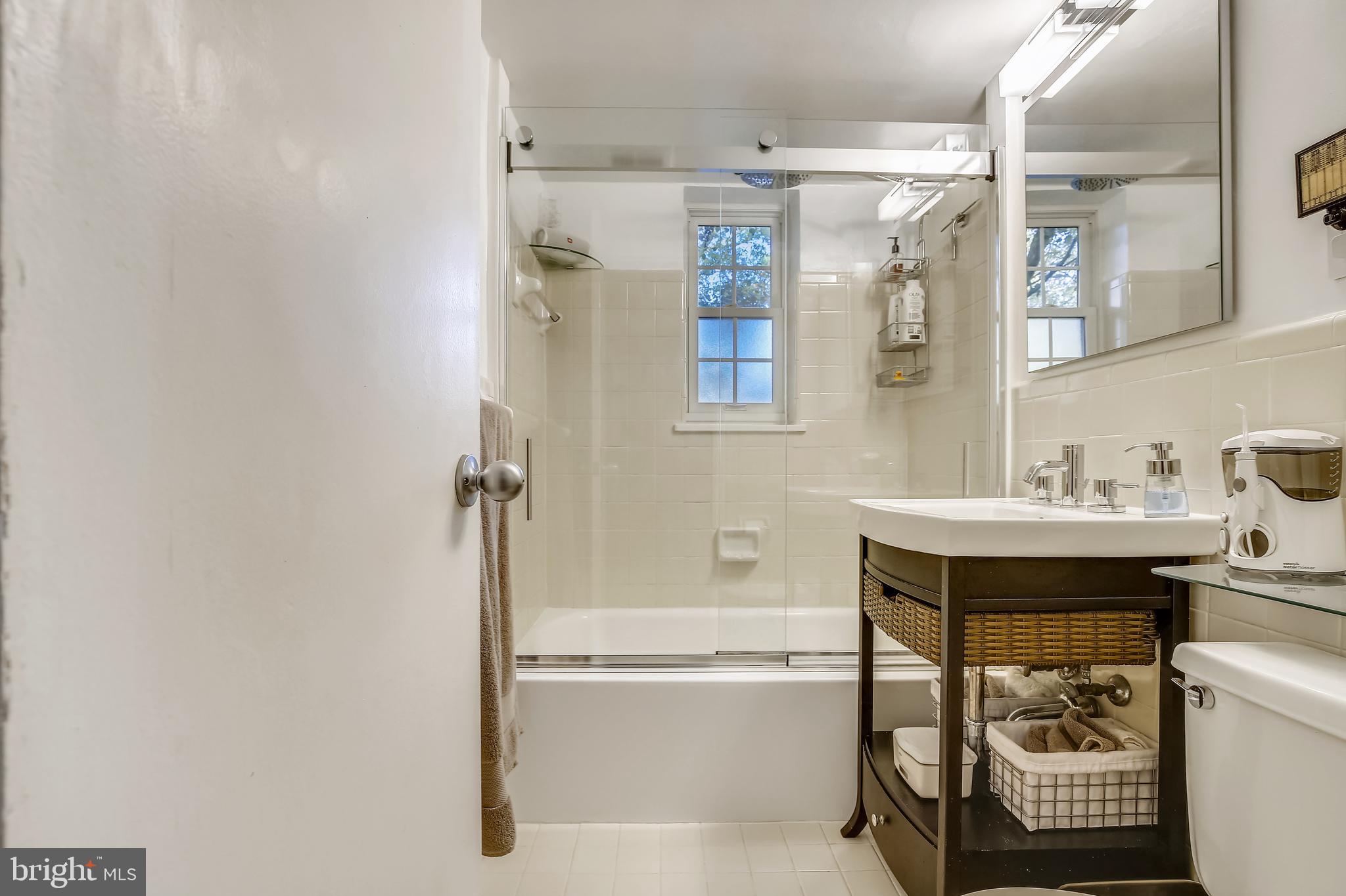 WESTMORELAND TERRACE - Residential