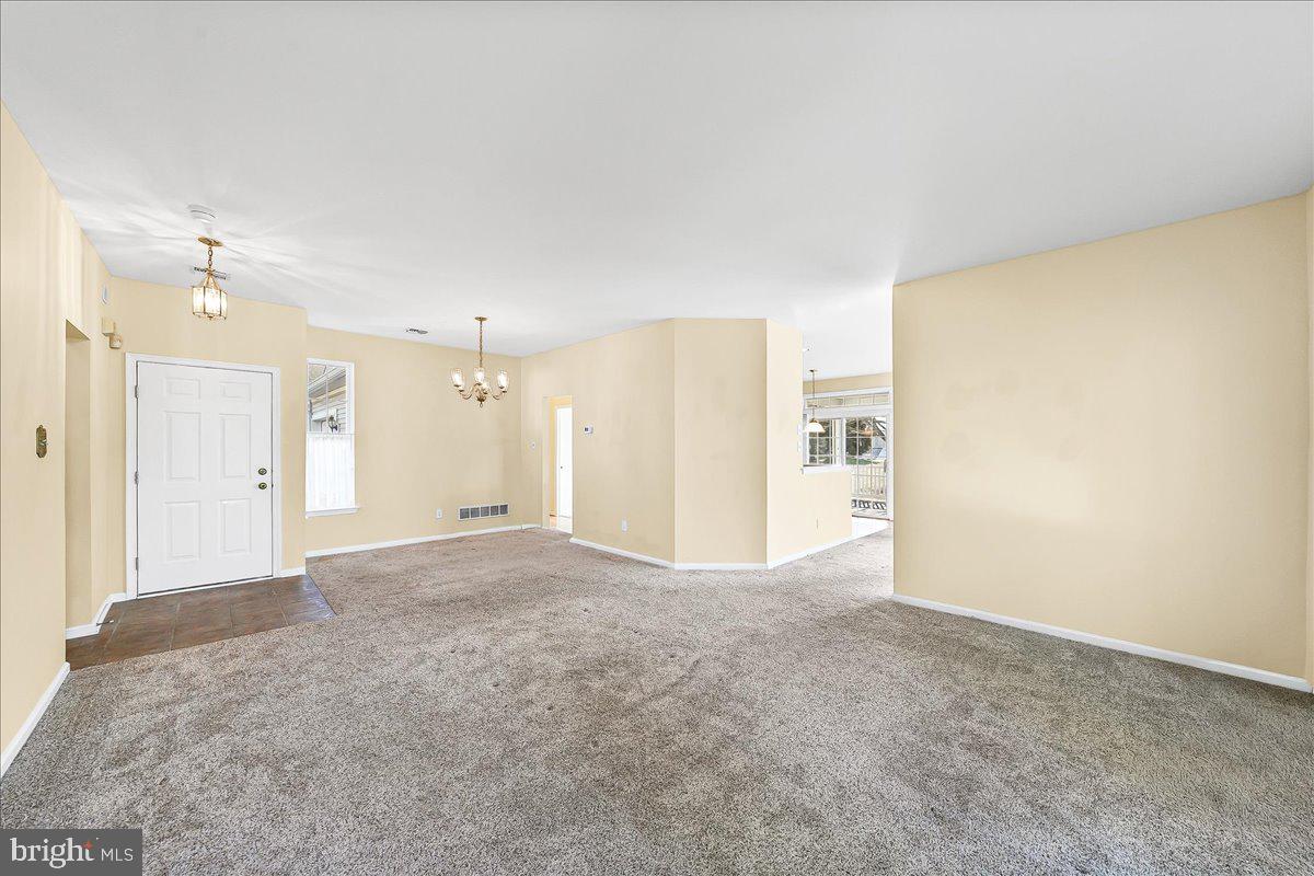 FOX HILL FARM - Residential