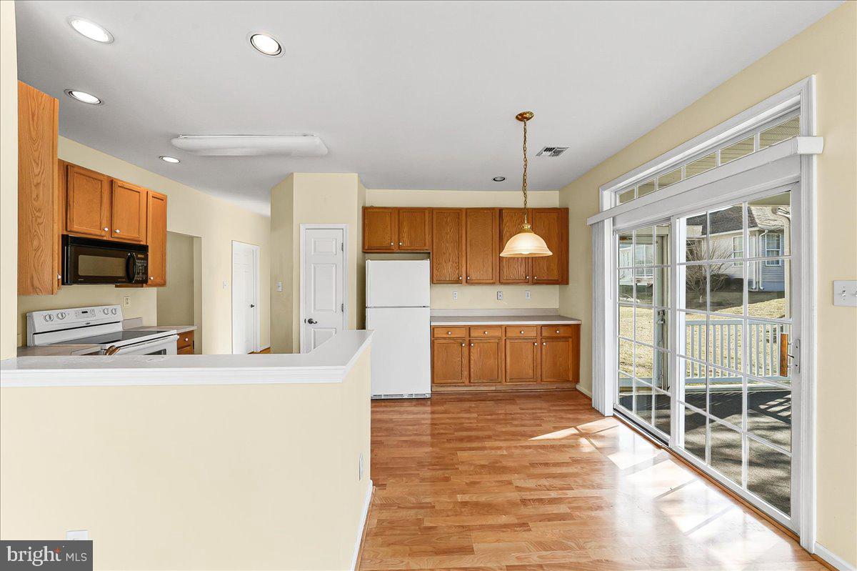 FOX HILL FARM - Residential