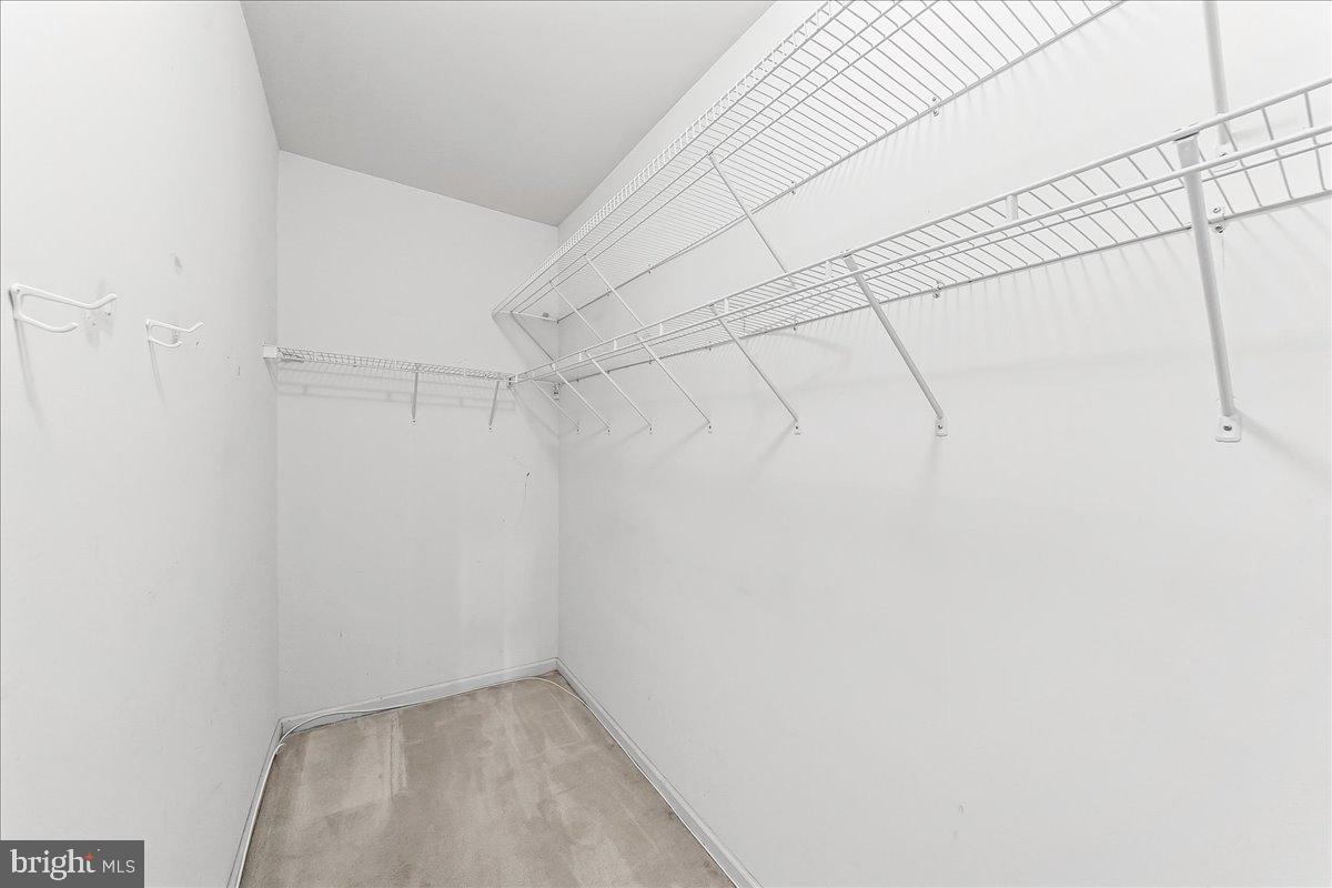 FOX HILL FARM - Residential