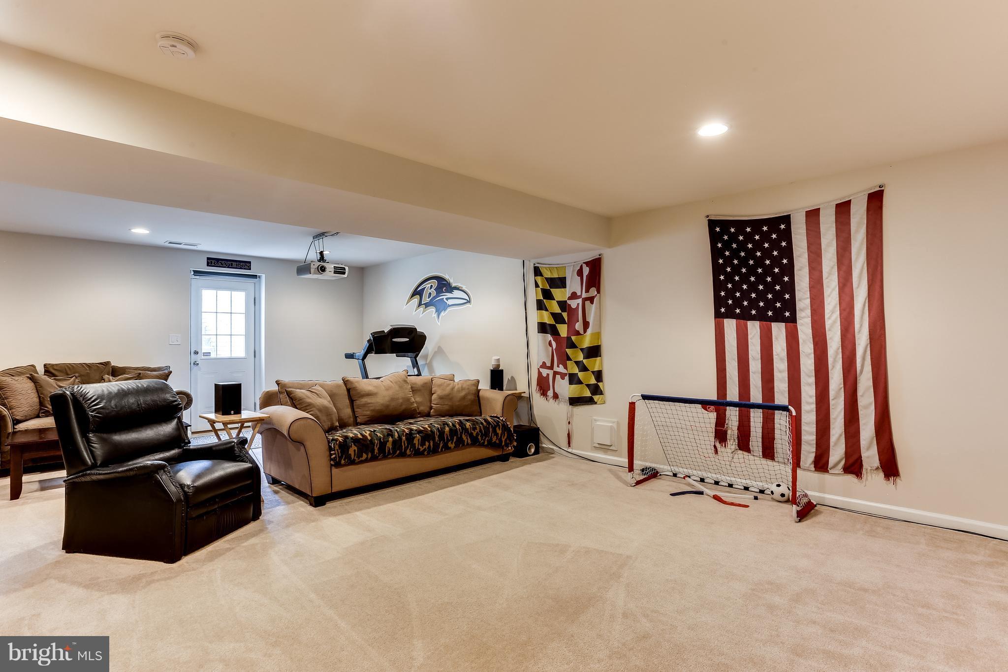 KINGS WOODS - Residential