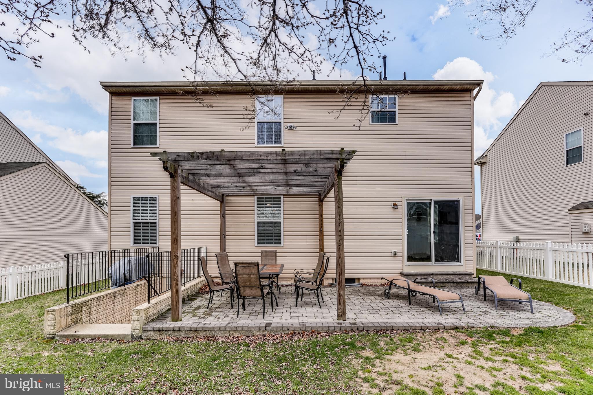 KINGS WOODS - Residential