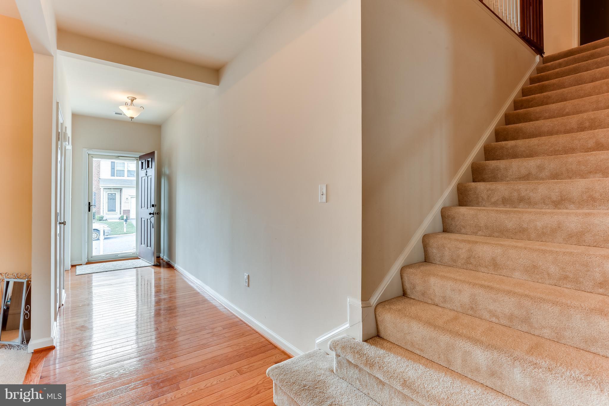 KINGS WOODS - Residential