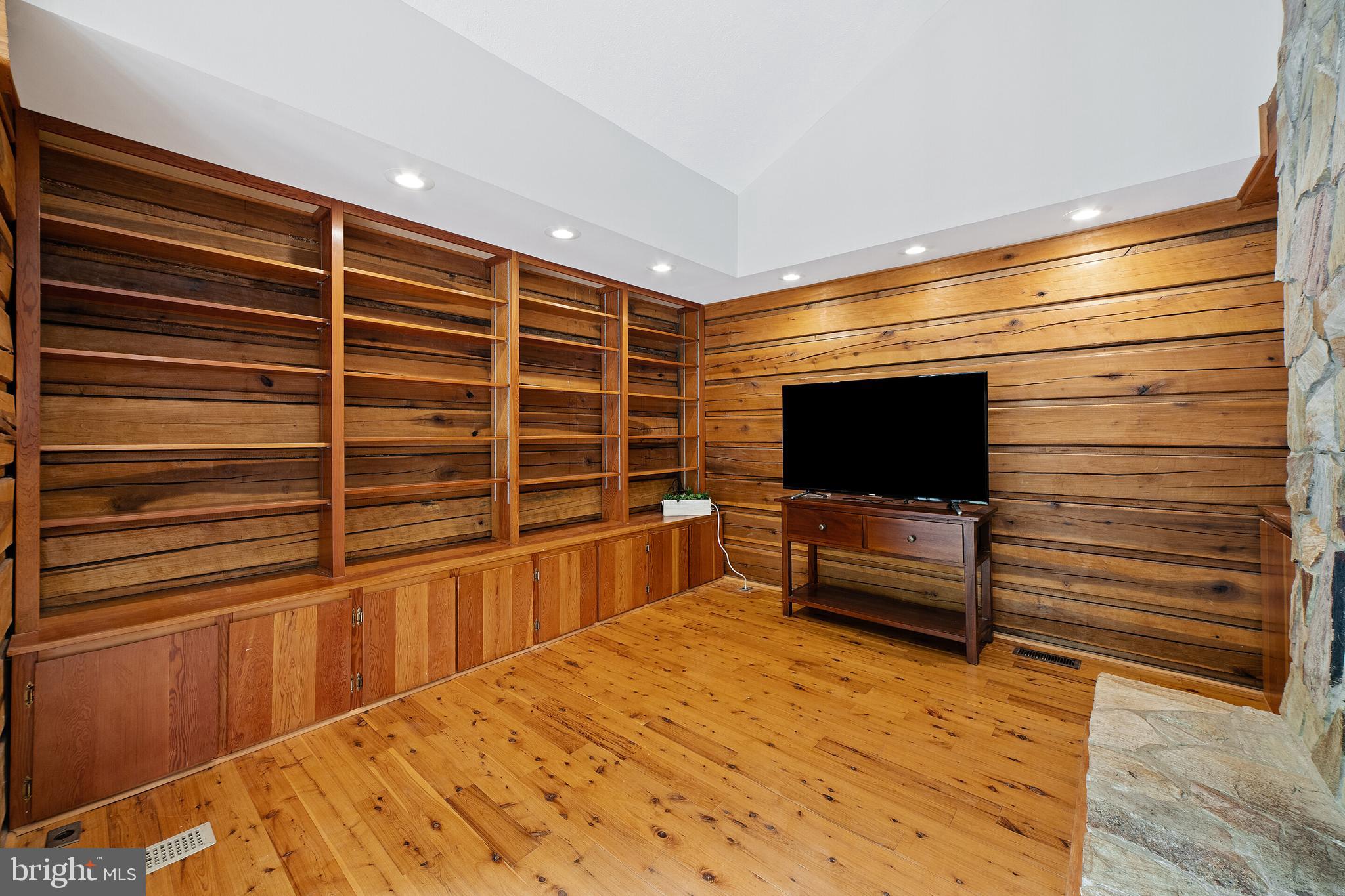 KINGS HAVEN - Residential